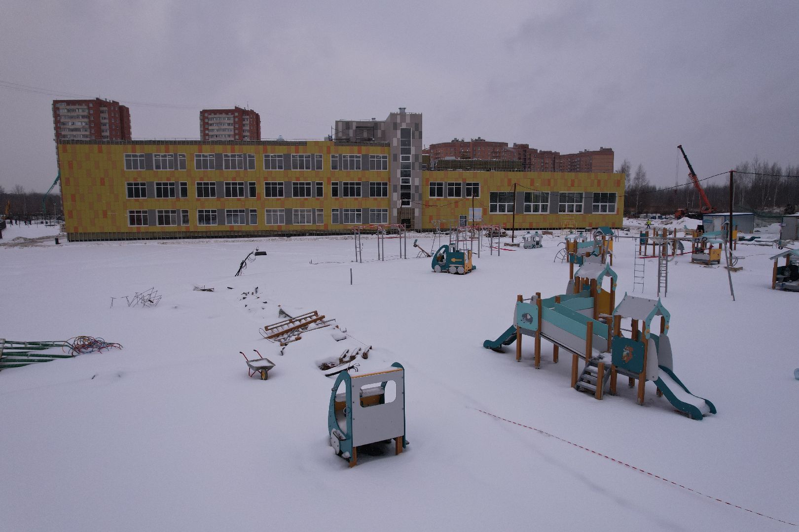 видео с коптера, школа, дмитров,