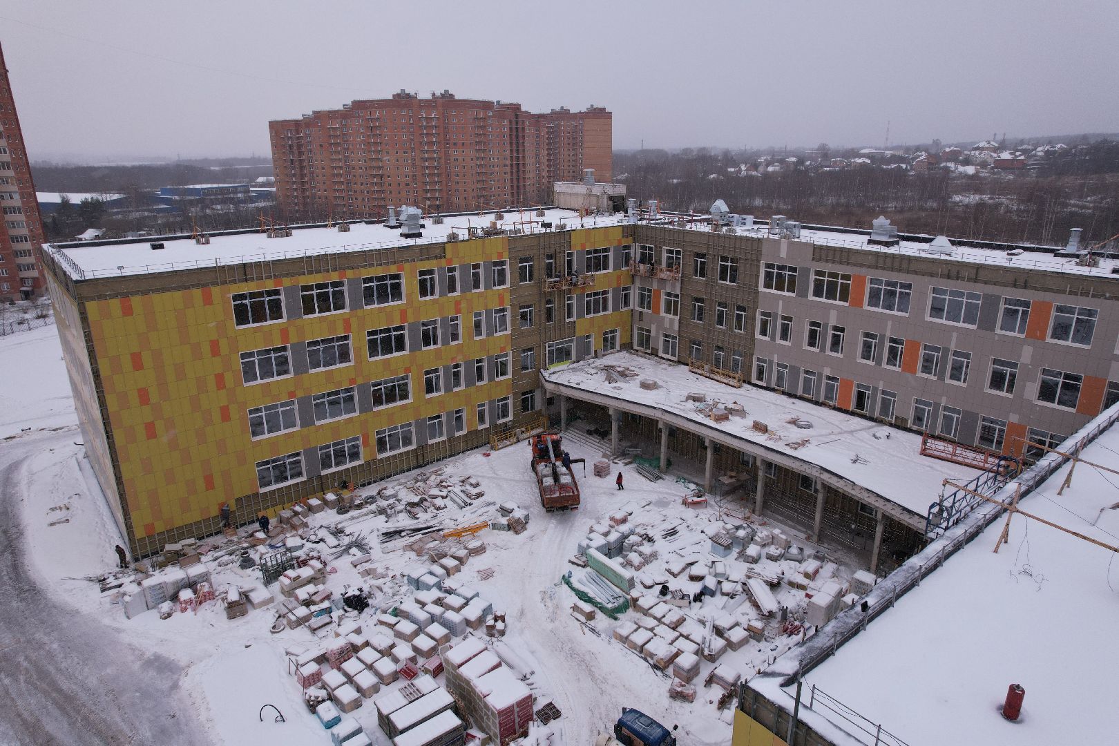видео с коптера, школа, дмитров,