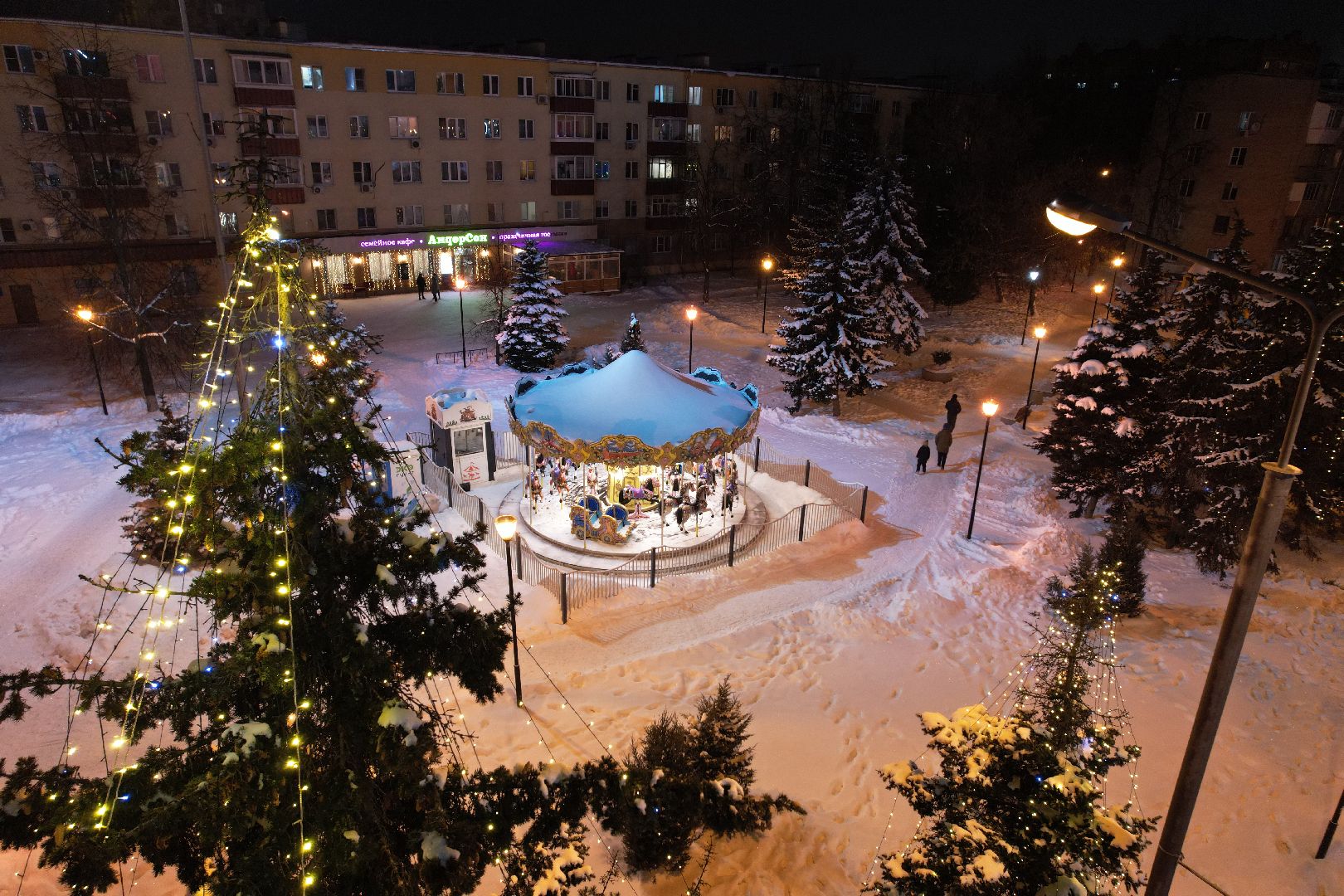 видео с коптера, зима, парк, сквер,