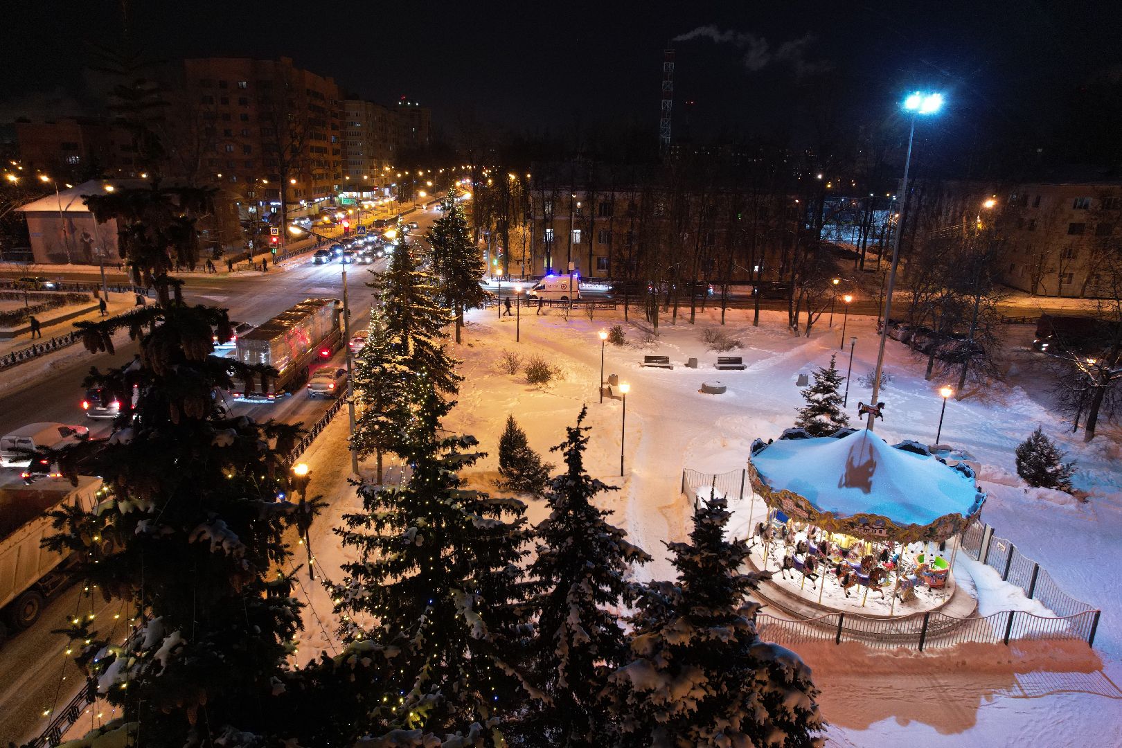 видео с коптера, зима, парк, сквер,