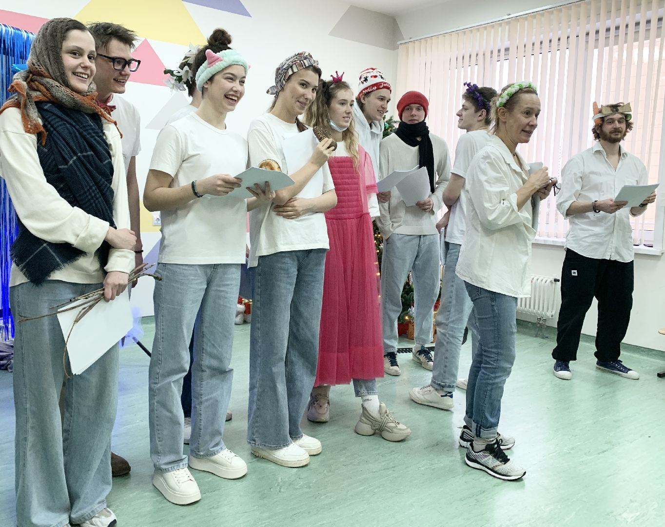 Балашиха, Подмосковье, Медицина, московский областной онкодиспансер, рак, Онкология, Евгения Дмитриева, Новогодний спектакль, Елки,