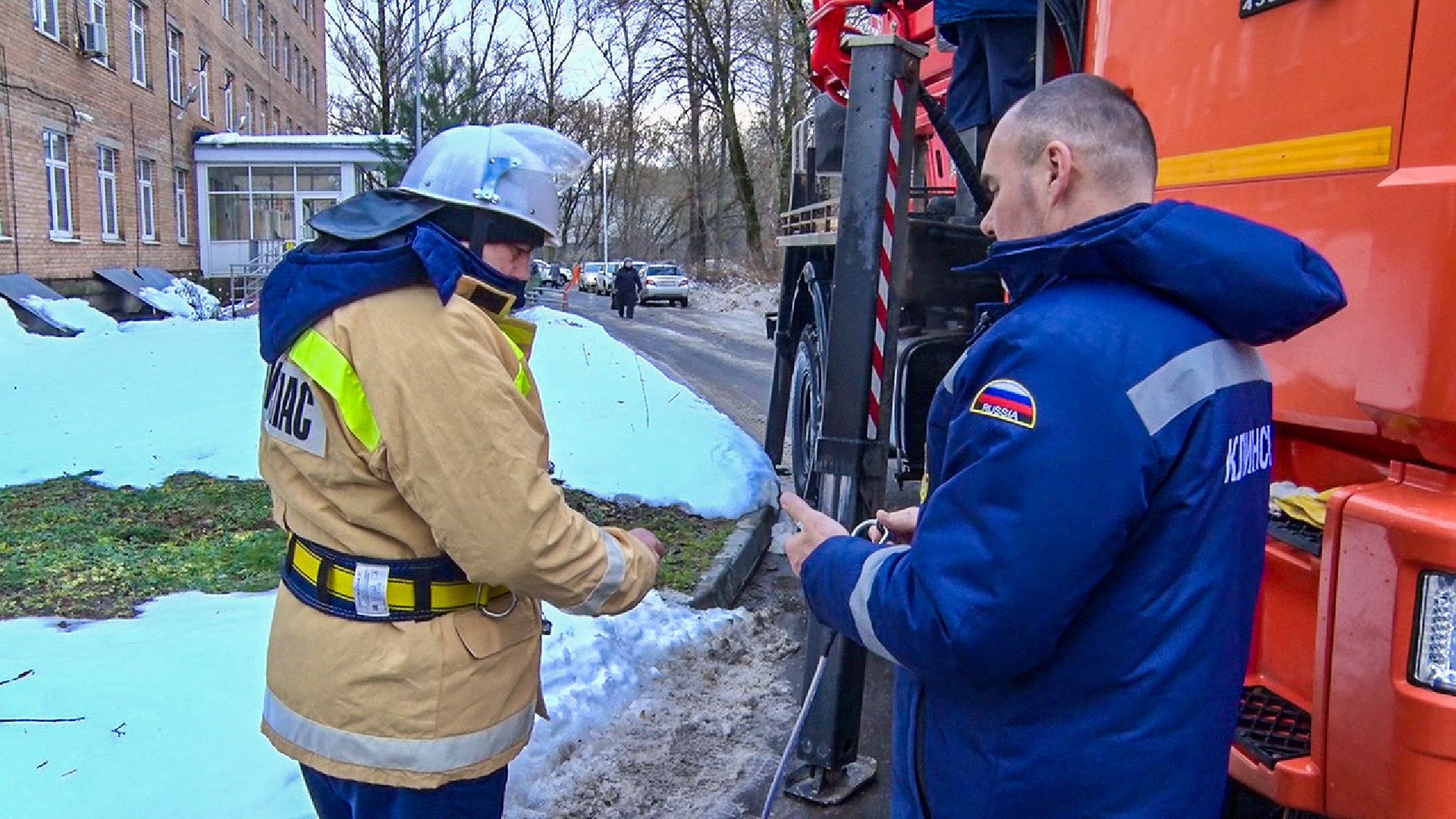 Клин, общество, ЖКХ, зима, сосульки,