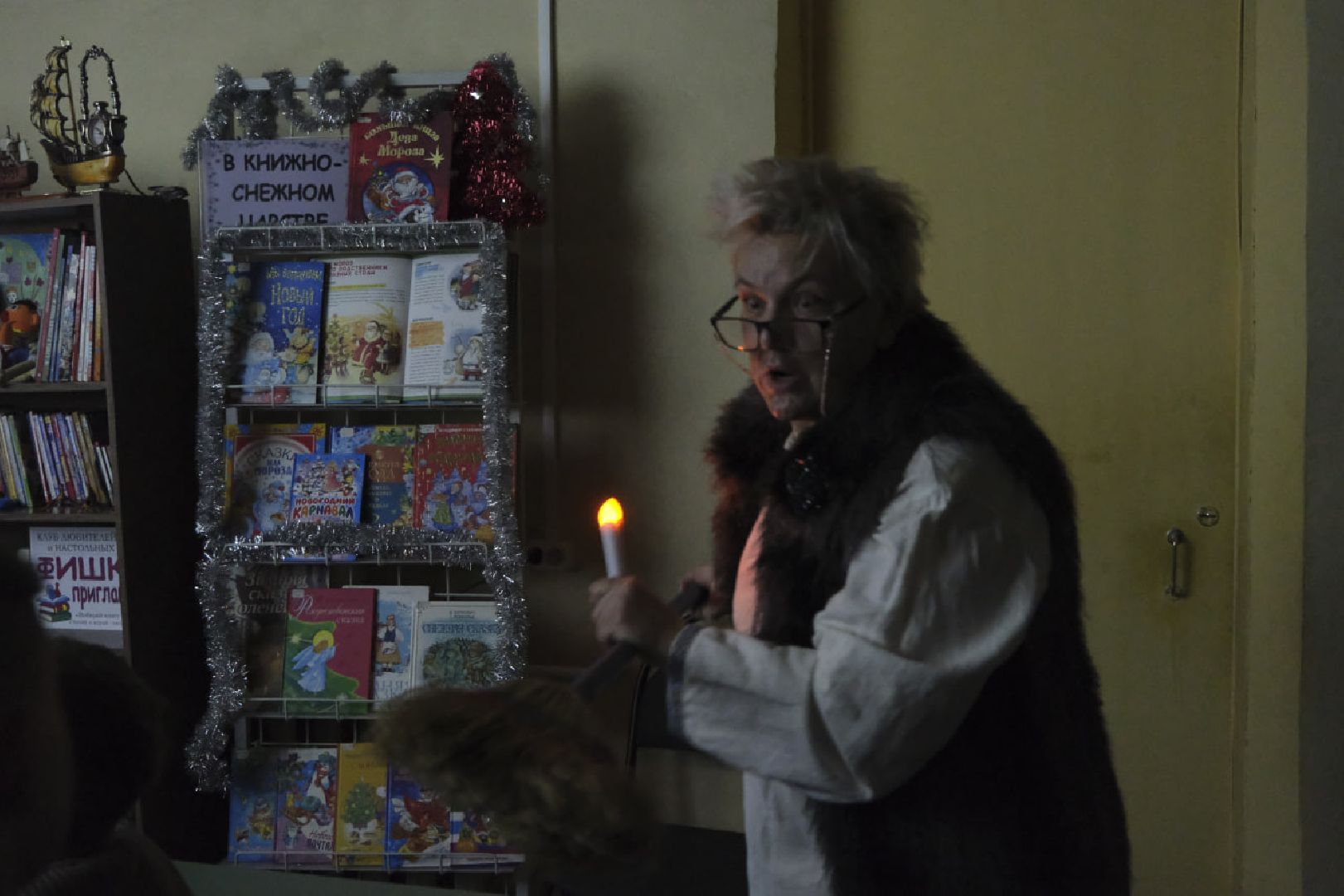 пущино, новый год, библиотека,