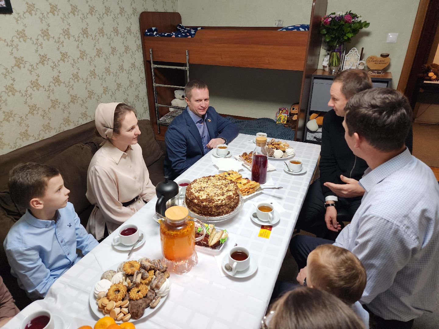 многодетная семья, глава округа, Поздравление, Снмья, Новый год,