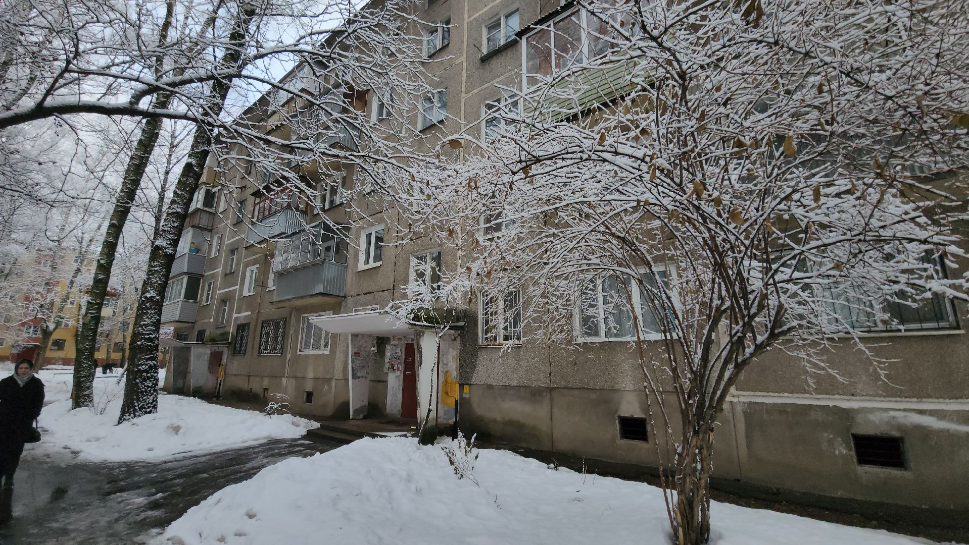 без попечения родителей, сирота, Обухов, квартира, ремонт, жилье, жилье для детей-сирот,Аубакиров,