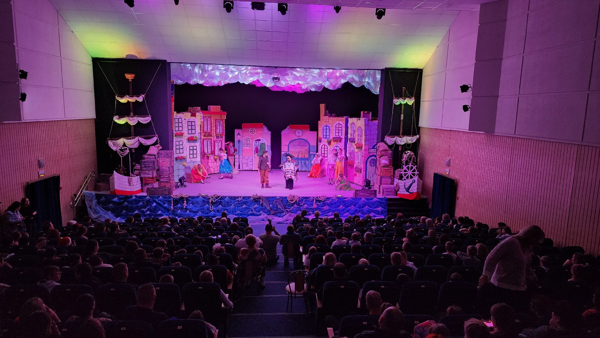 новый год, новогодний спектакль, елка главы, дети, Лосино-Петровский,