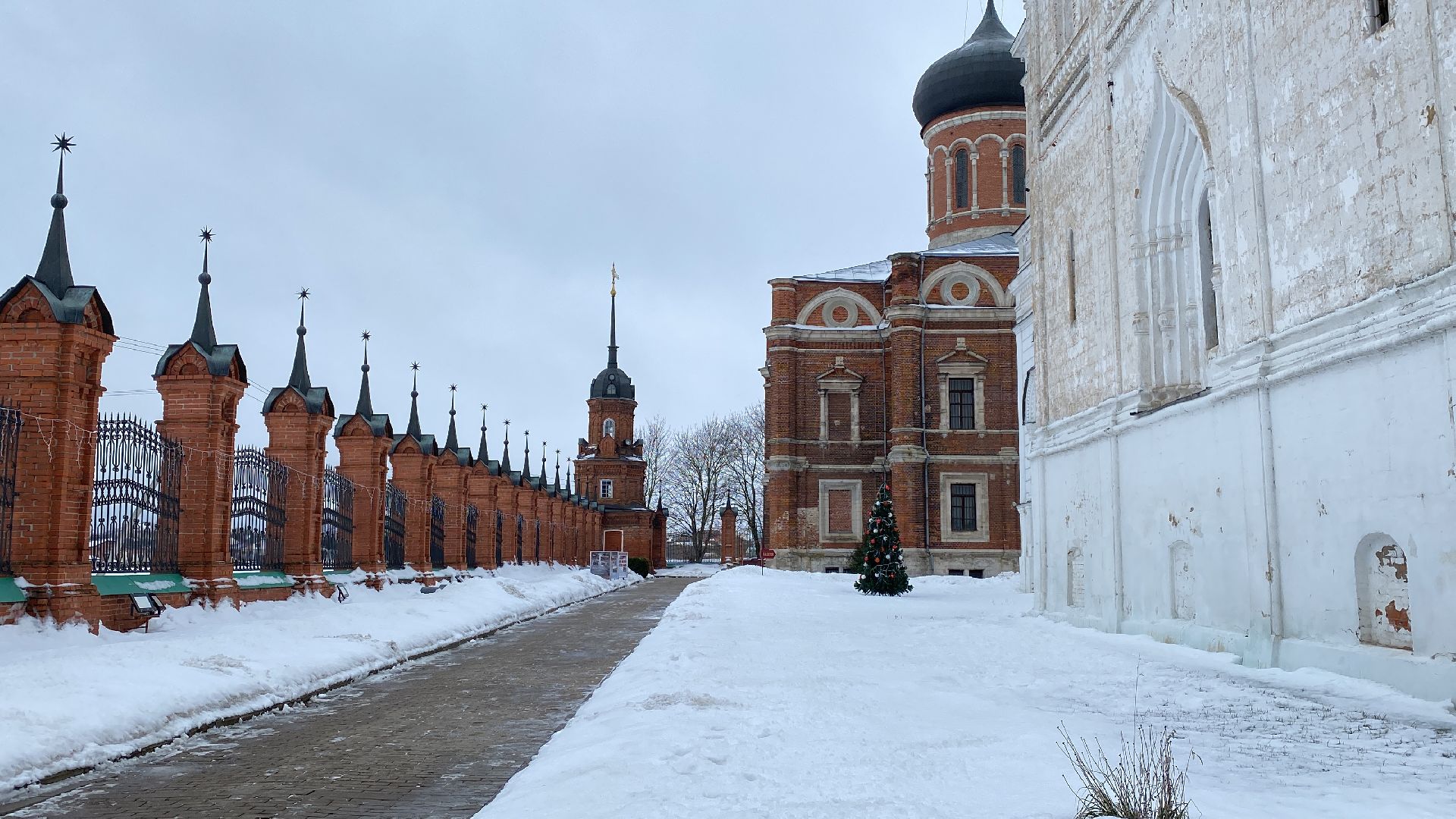 волоколамск, художник, художники, выставка, музей, волоколамский кремль,