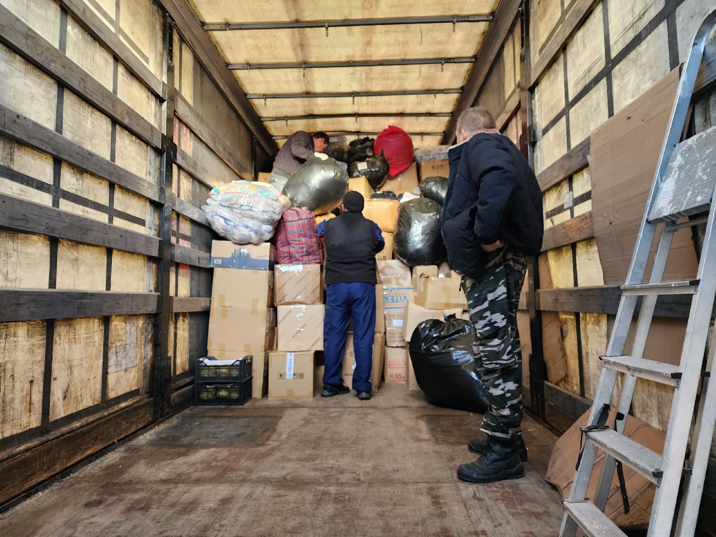 серпухов, подмосковье, гуманитарная помощь, погранвойска, волонтеры,