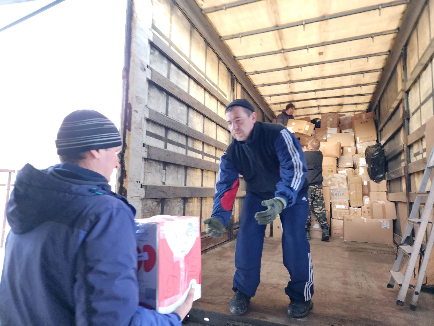 серпухов, подмосковье, гуманитарная помощь, погранвойска, волонтеры,