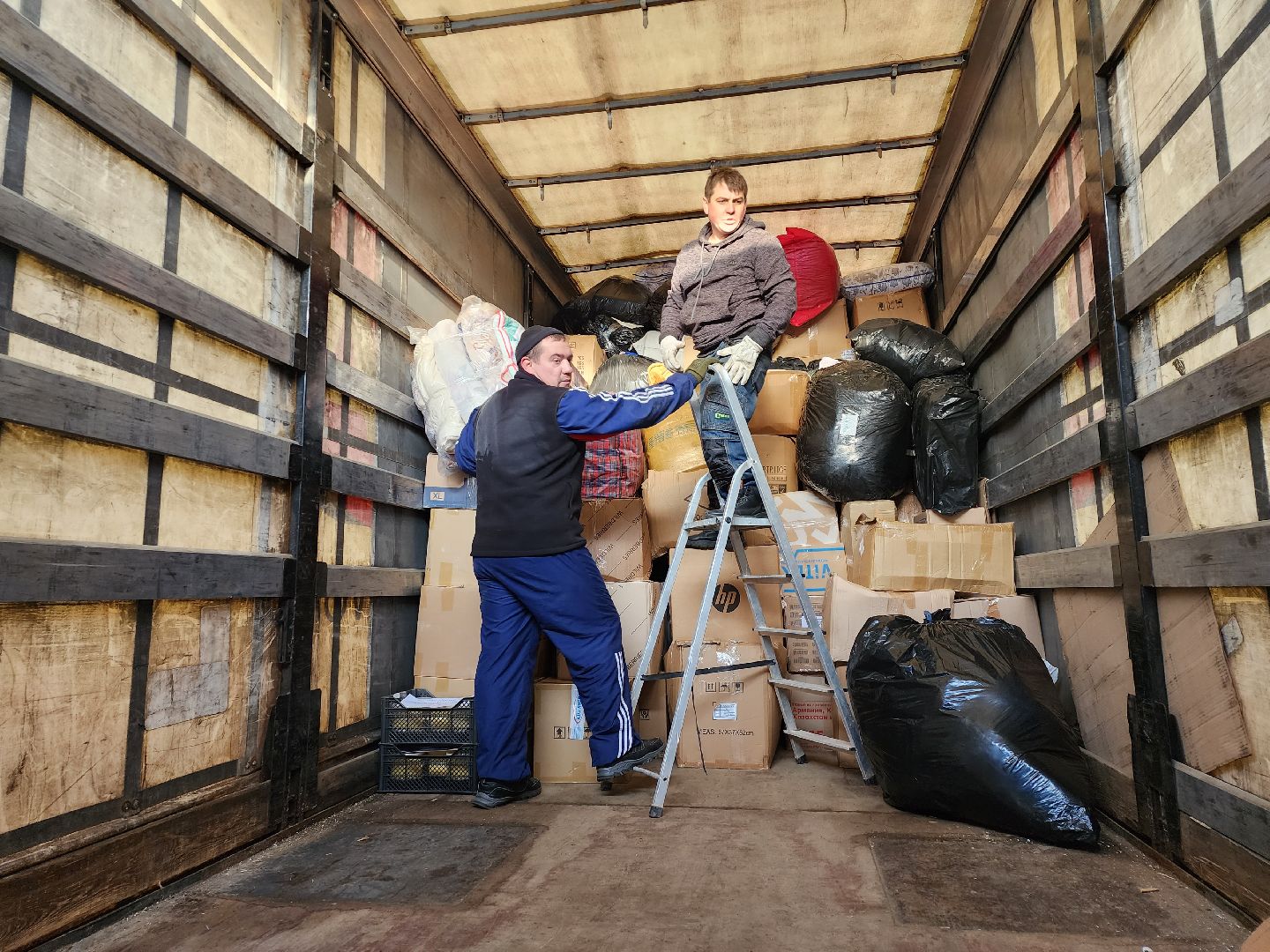 серпухов, подмосковье, гуманитарная помощь, погранвойска, волонтеры,