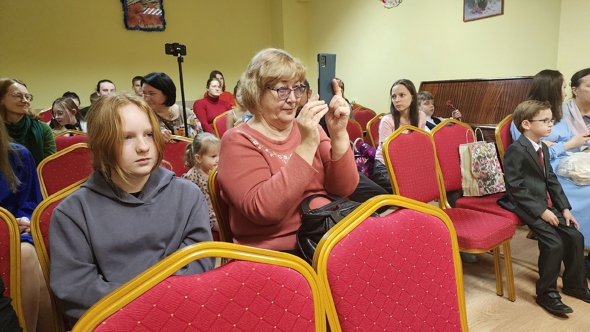 кашира, детская школа искусств, скрипка, отчетный концерт, новогодний концерт, юные скрипачи, лауреты,