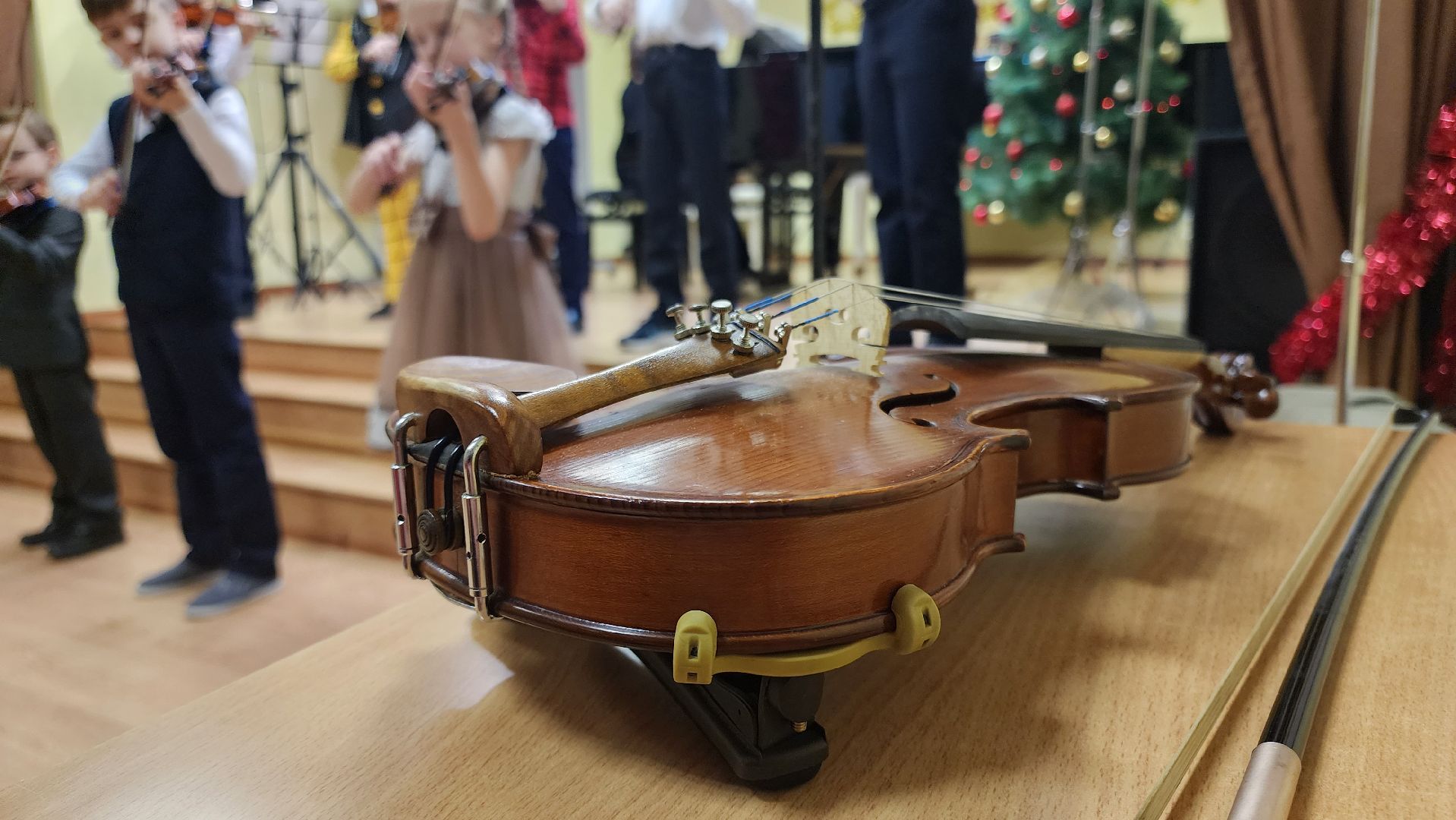 кашира, детская школа искусств, скрипка, отчетный концерт, новогодний концерт, юные скрипачи, лауреты,
