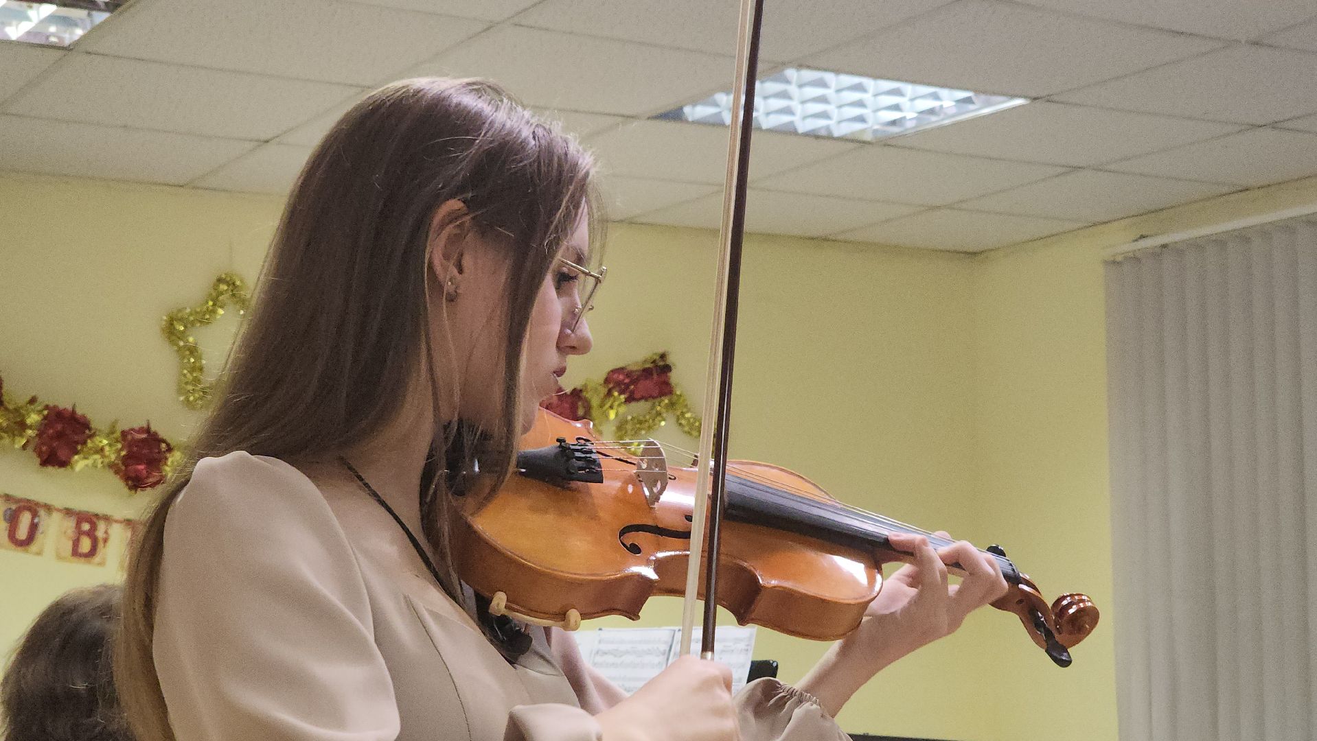 кашира, детская школа искусств, скрипка, отчетный концерт, новогодний концерт, юные скрипачи, лауреты,