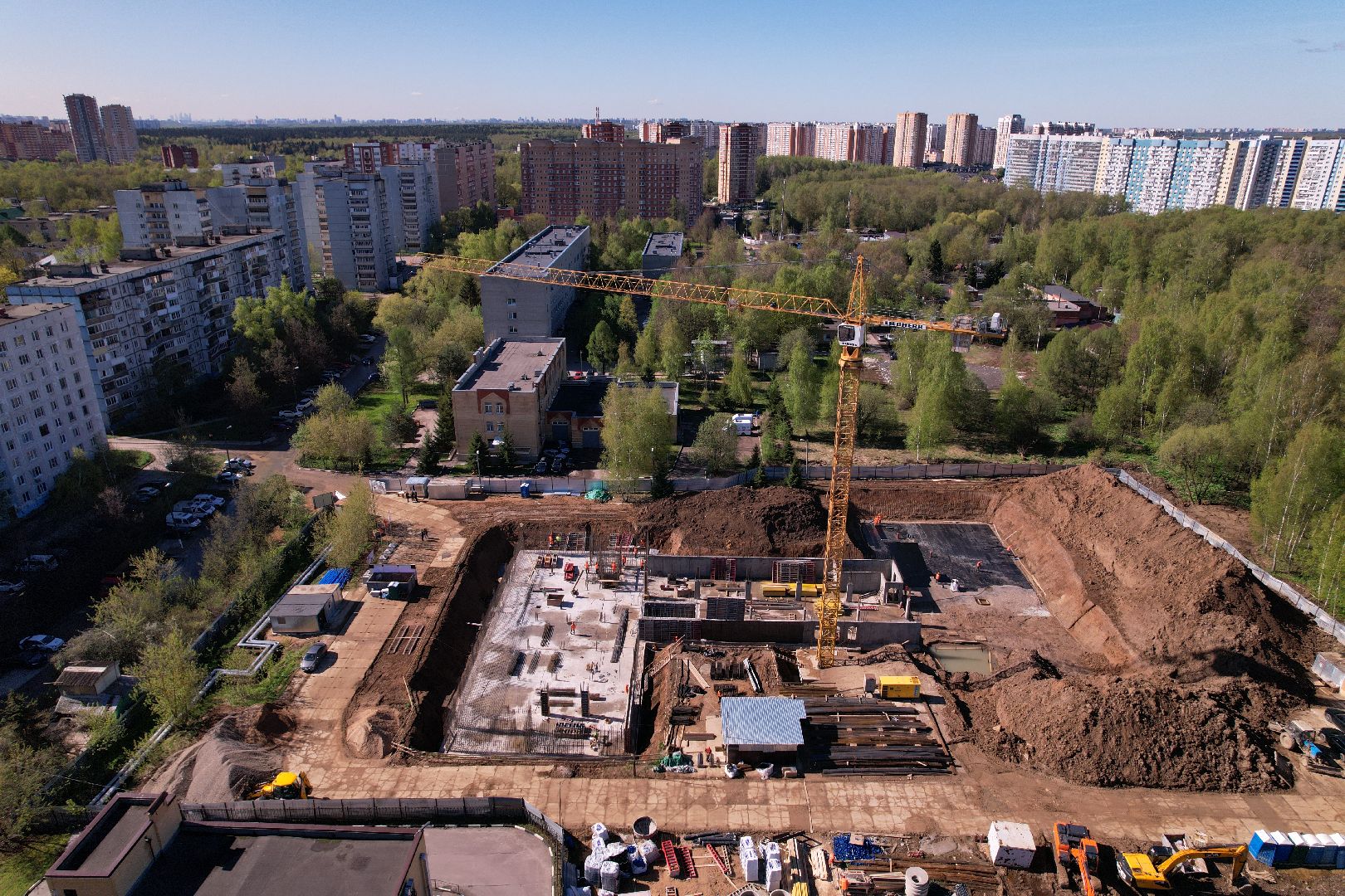 видео с коптера, строительство, поликлиника, лобня,