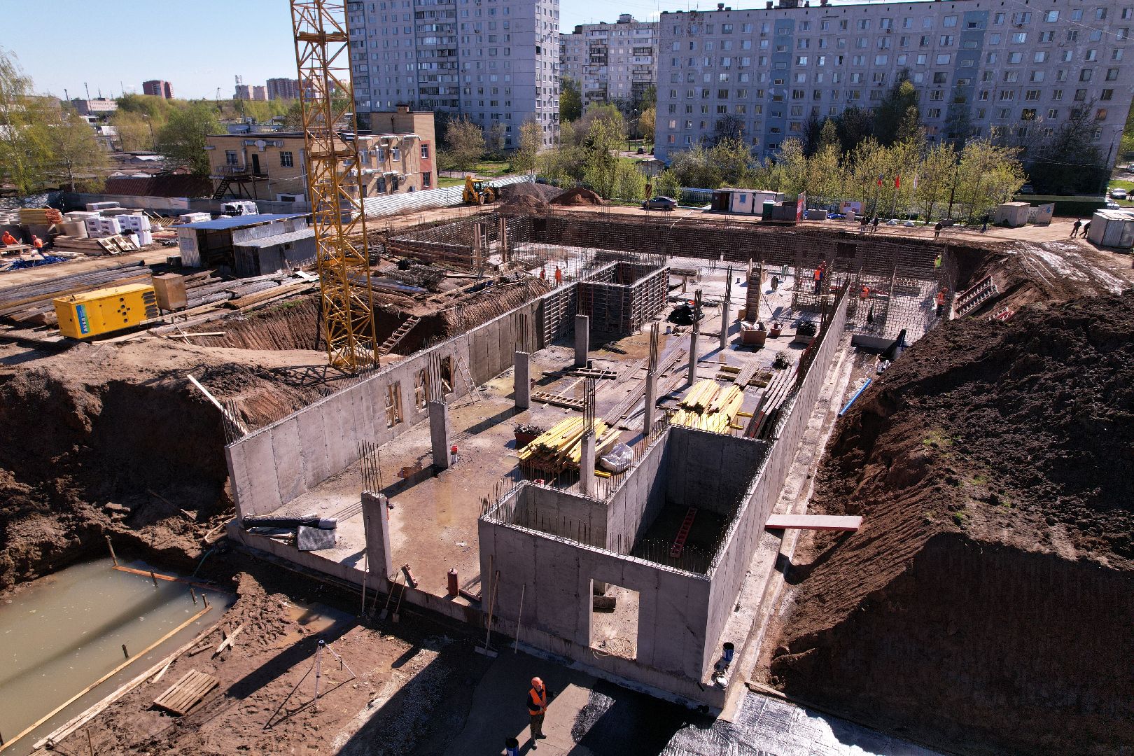 видео с коптера, строительство, поликлиника, лобня,