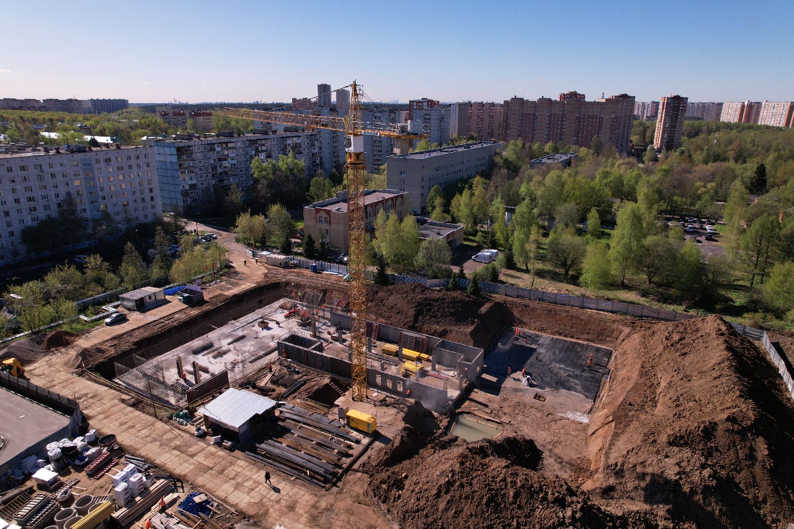 видео с коптера, строительство, поликлиника, лобня,