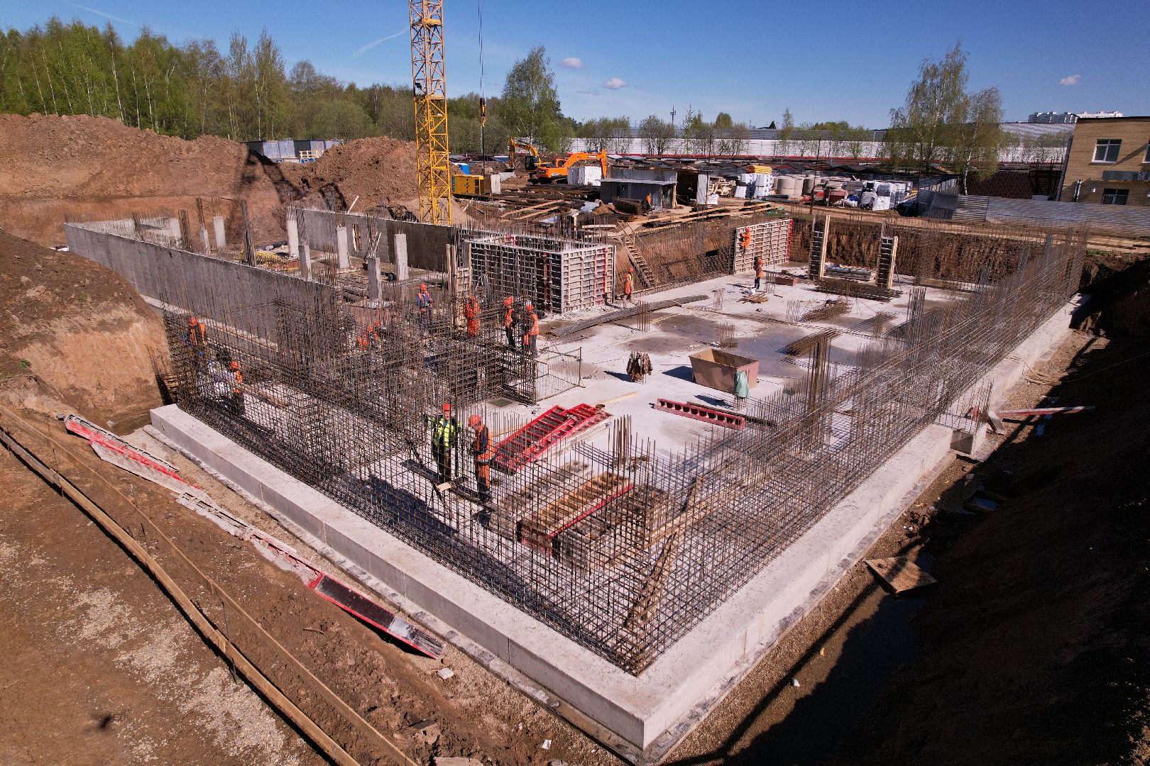 видео с коптера, строительство, поликлиника, лобня,