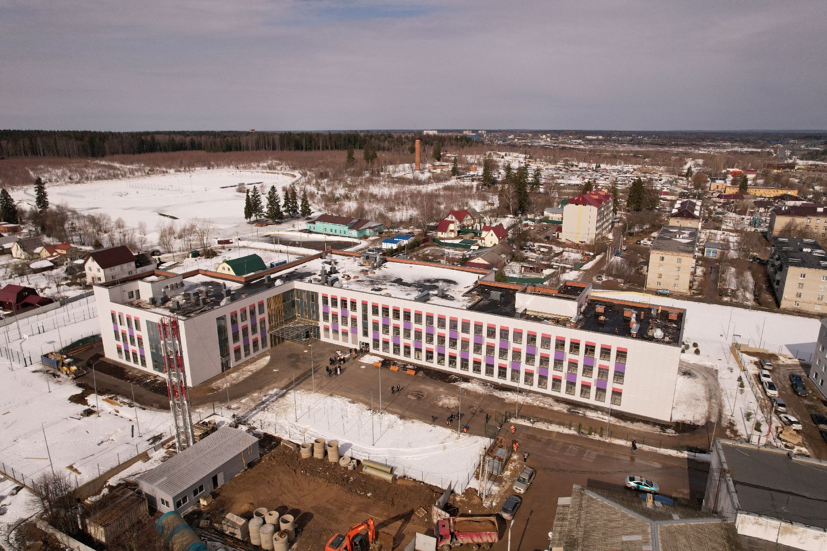 видео с коптера, руза, строительство, школа,