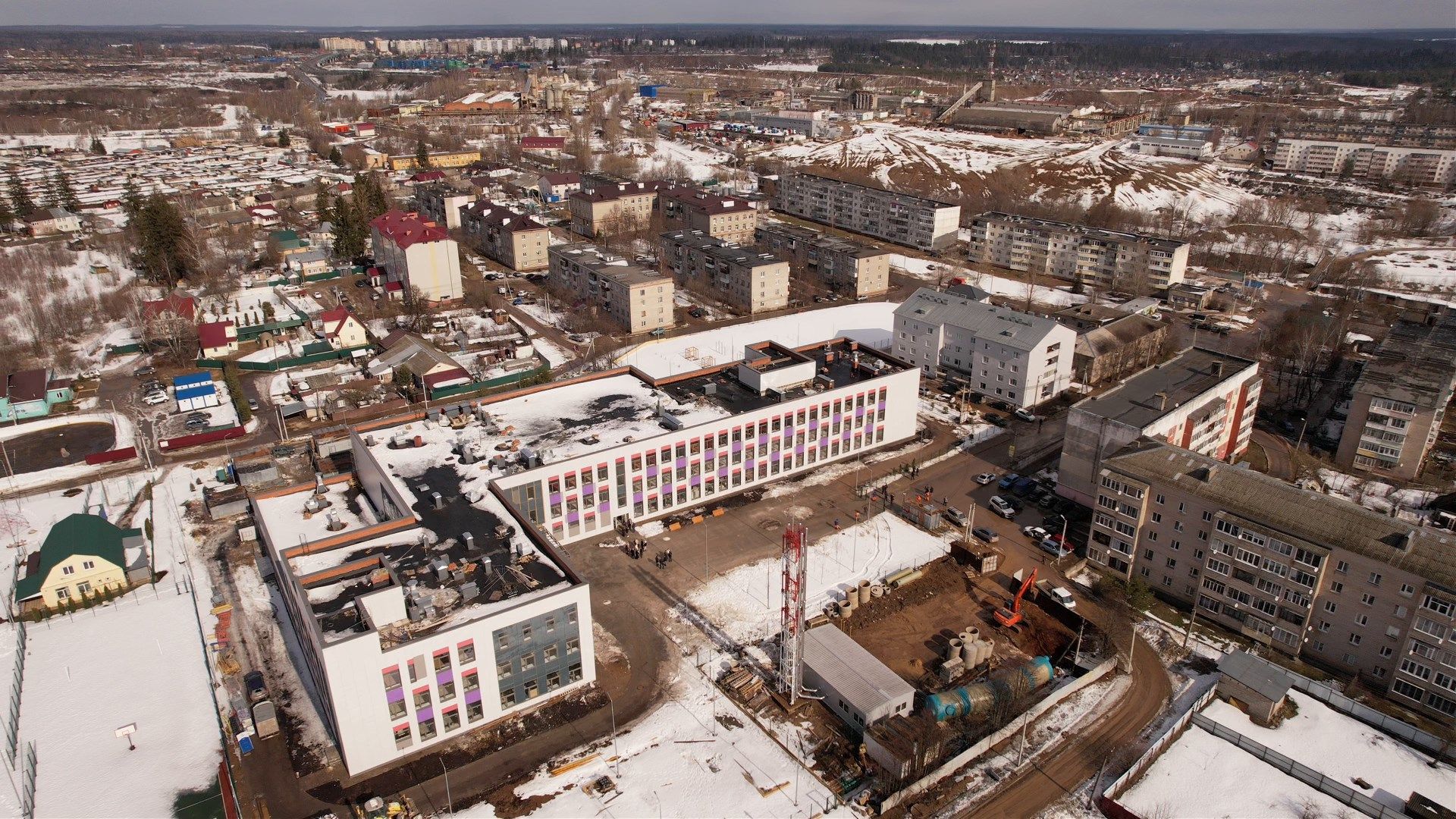 видео с коптера, руза, строительство, школа,