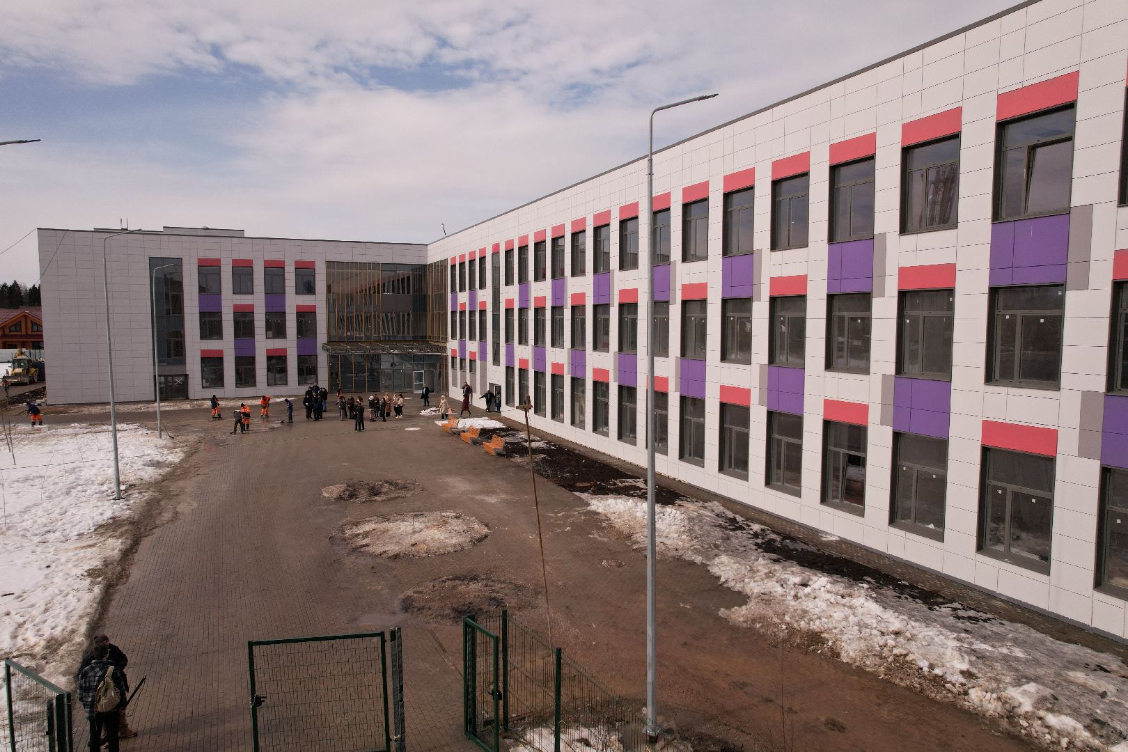 видео с коптера, руза, строительство, школа,