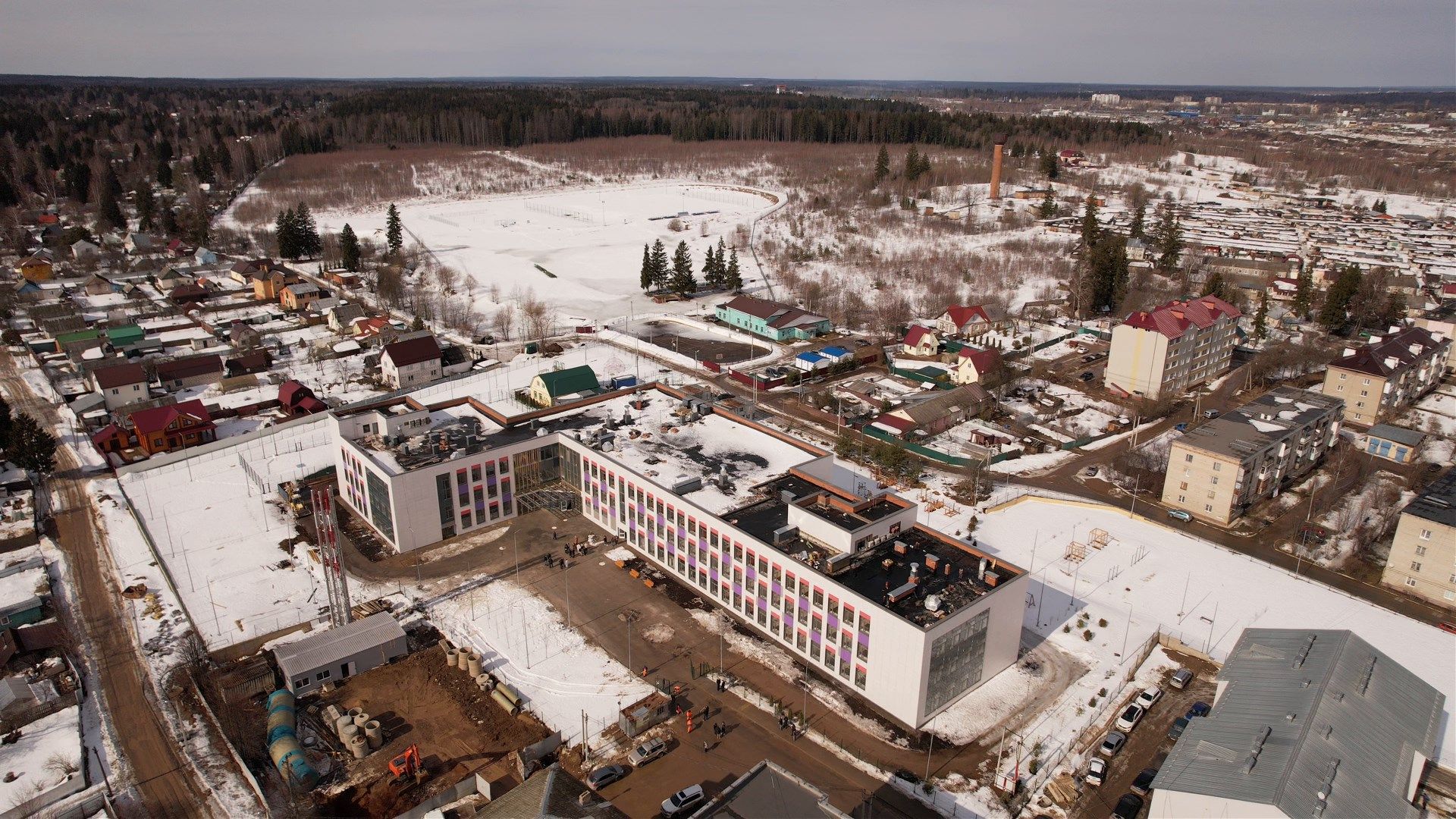 видео с коптера, руза, строительство, школа,