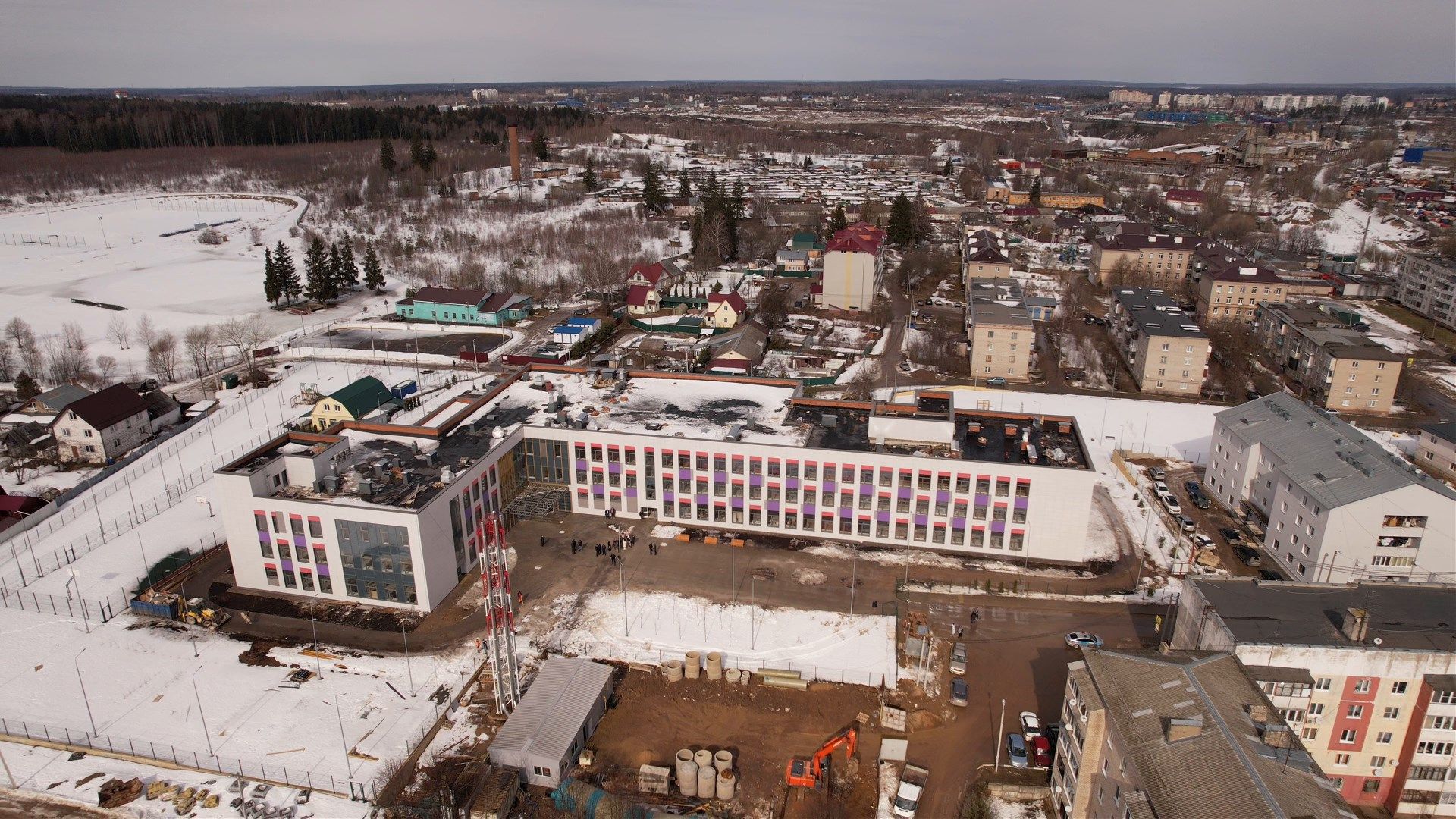 видео с коптера, руза, строительство, школа,