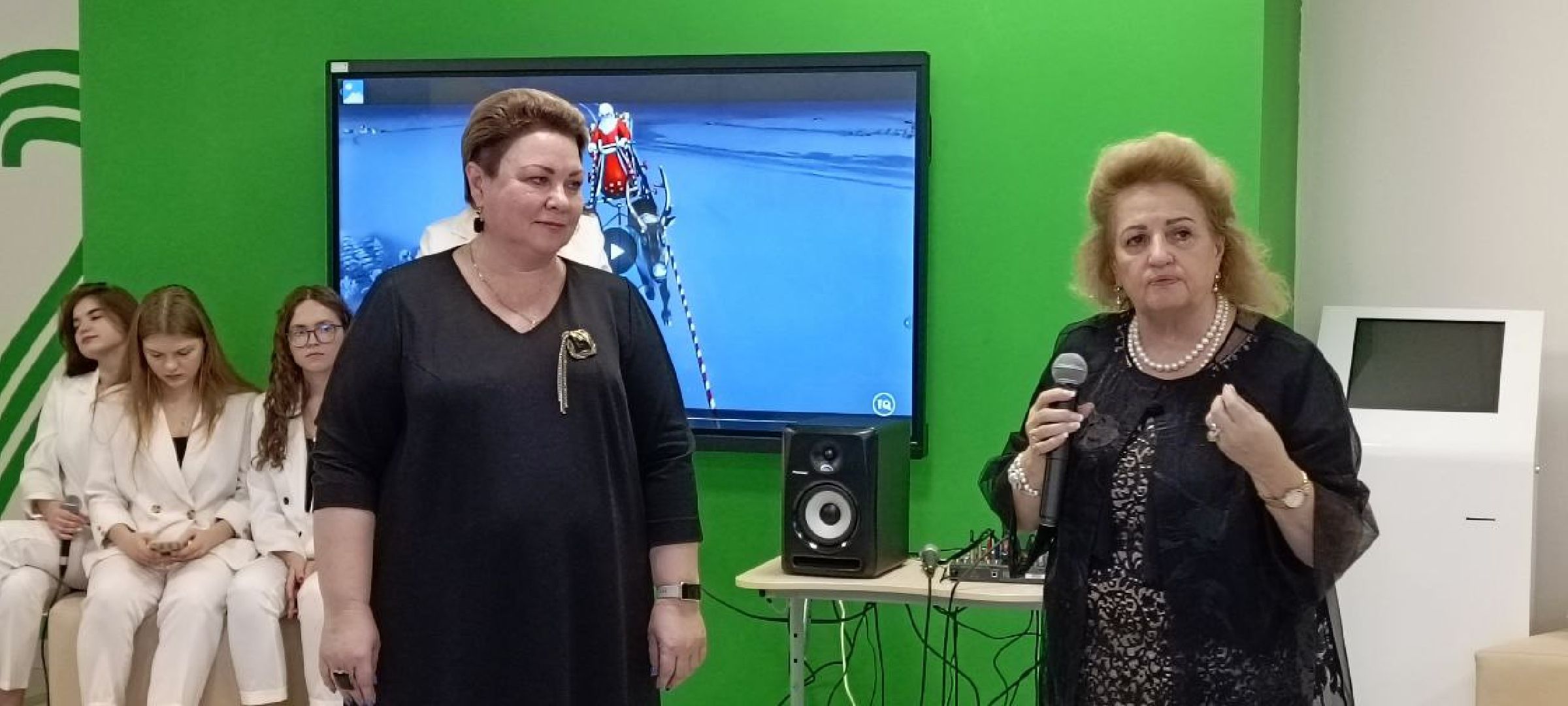 Дмитров, Школа в Озерецком, Гимназия Дмитров, Гимназия Логос, Минобразования,