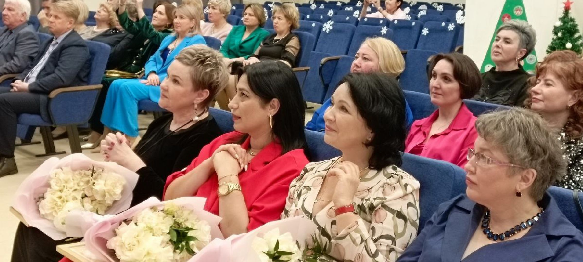 Дмитров, Школа в Озерецком, Гимназия Дмитров, Гимназия Логос, Минобразования,