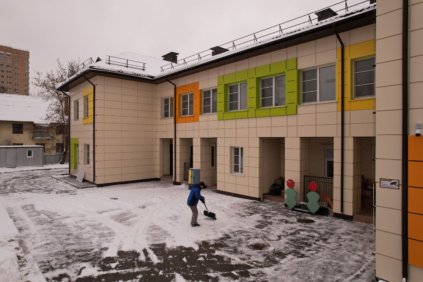 видео с коптера, щёлково, строительство, детский сад,