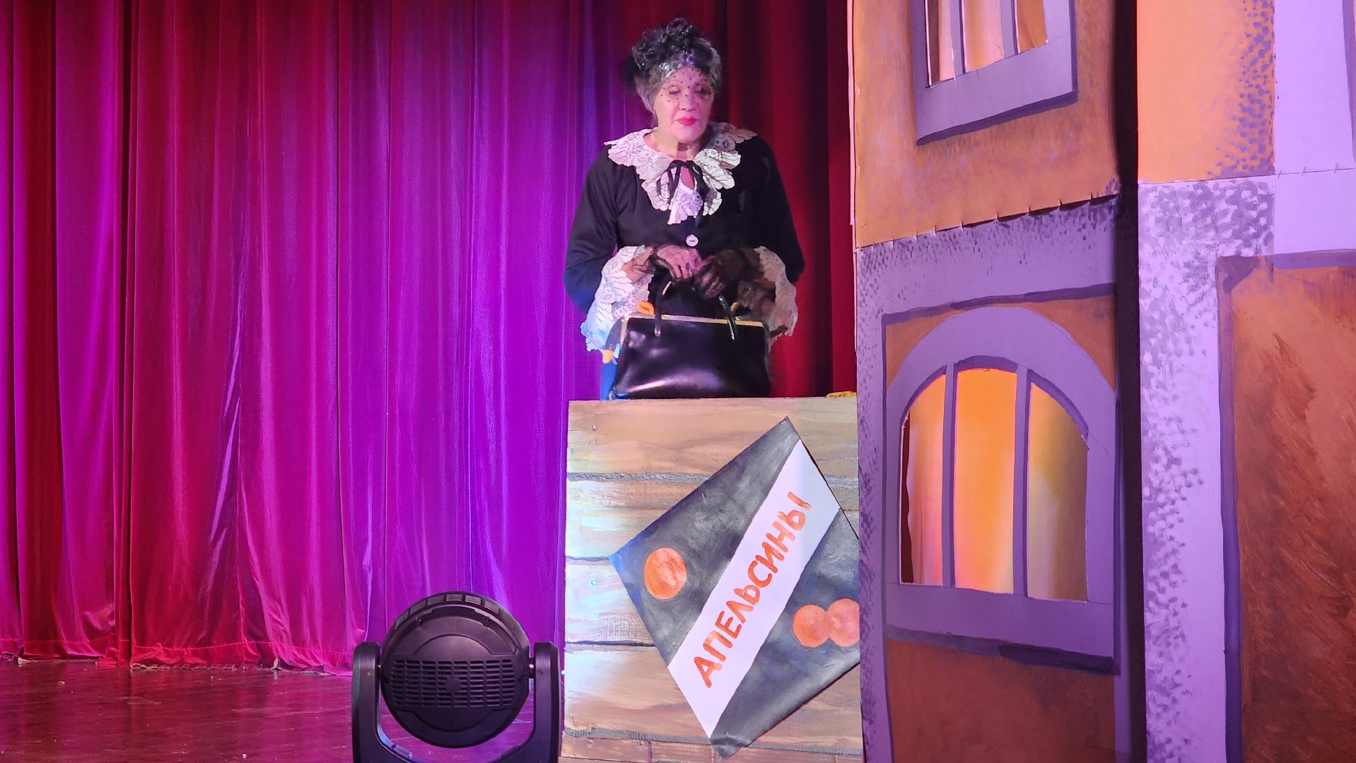 кашира, новогодняя сказка, спектакль, Таинственный лес или в поисках Чебурашки, фантазия, арт-вахта, дк им ленина, новый год,