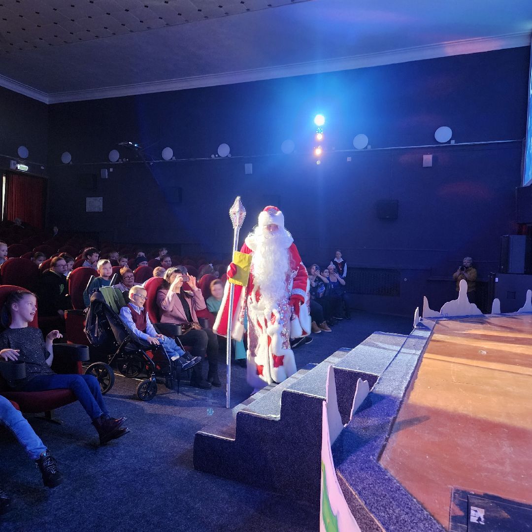 новогоднее представление, Егорьевск, Подмосковье, Московская область, благотворительная елка,