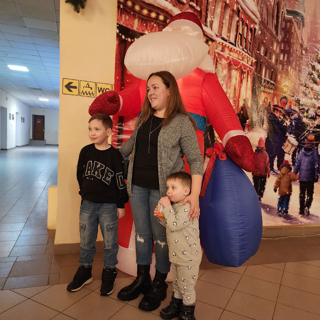 новогоднее представление, егорьевск, ДК Конина, Подмосковье, Московская область, елка для семей СВО,