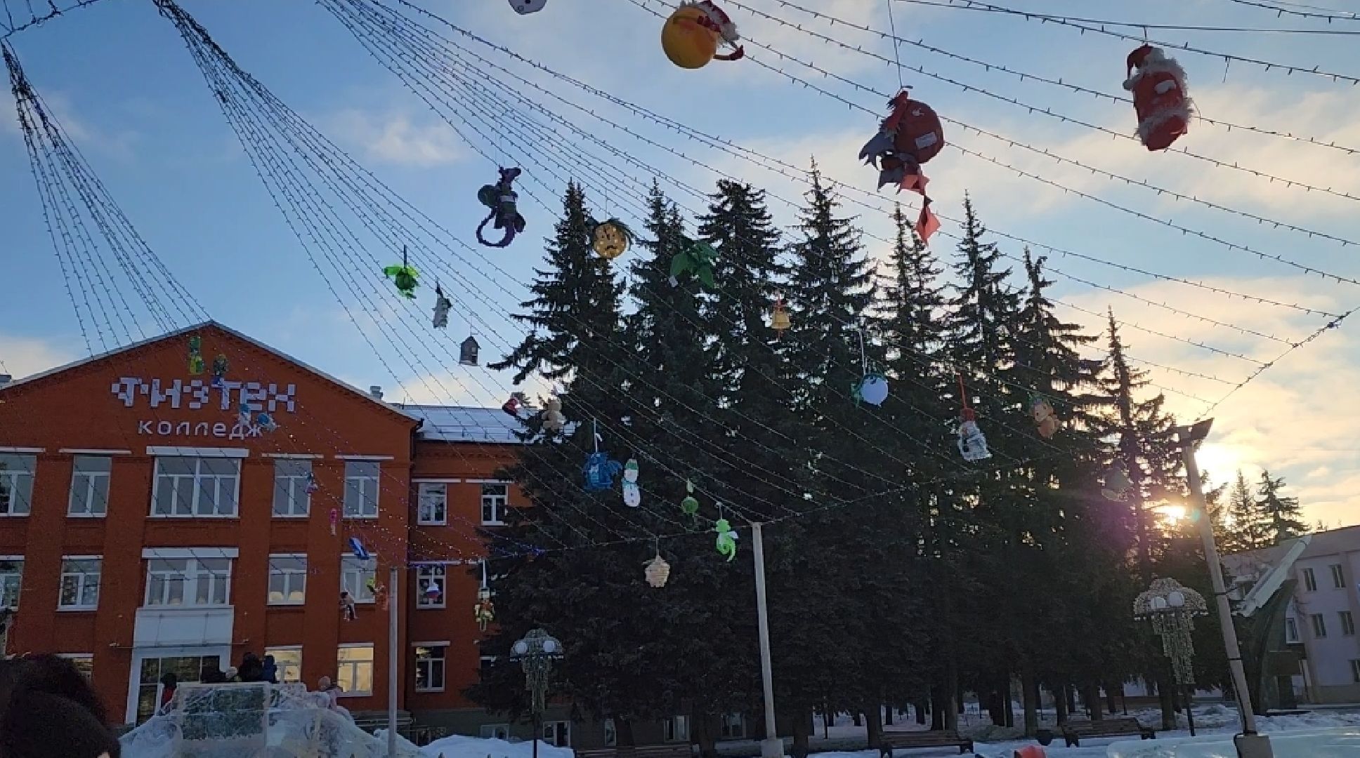 Догопрудный, новый год, рождество, дк вперед, выставка, рождественское чудо, поделки, детское творчество,