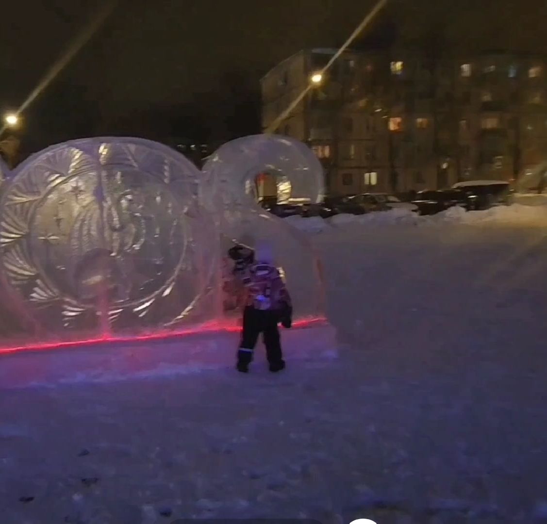 долгопрудный, ледяная горка, лабиринт, дети, площадь Собина,