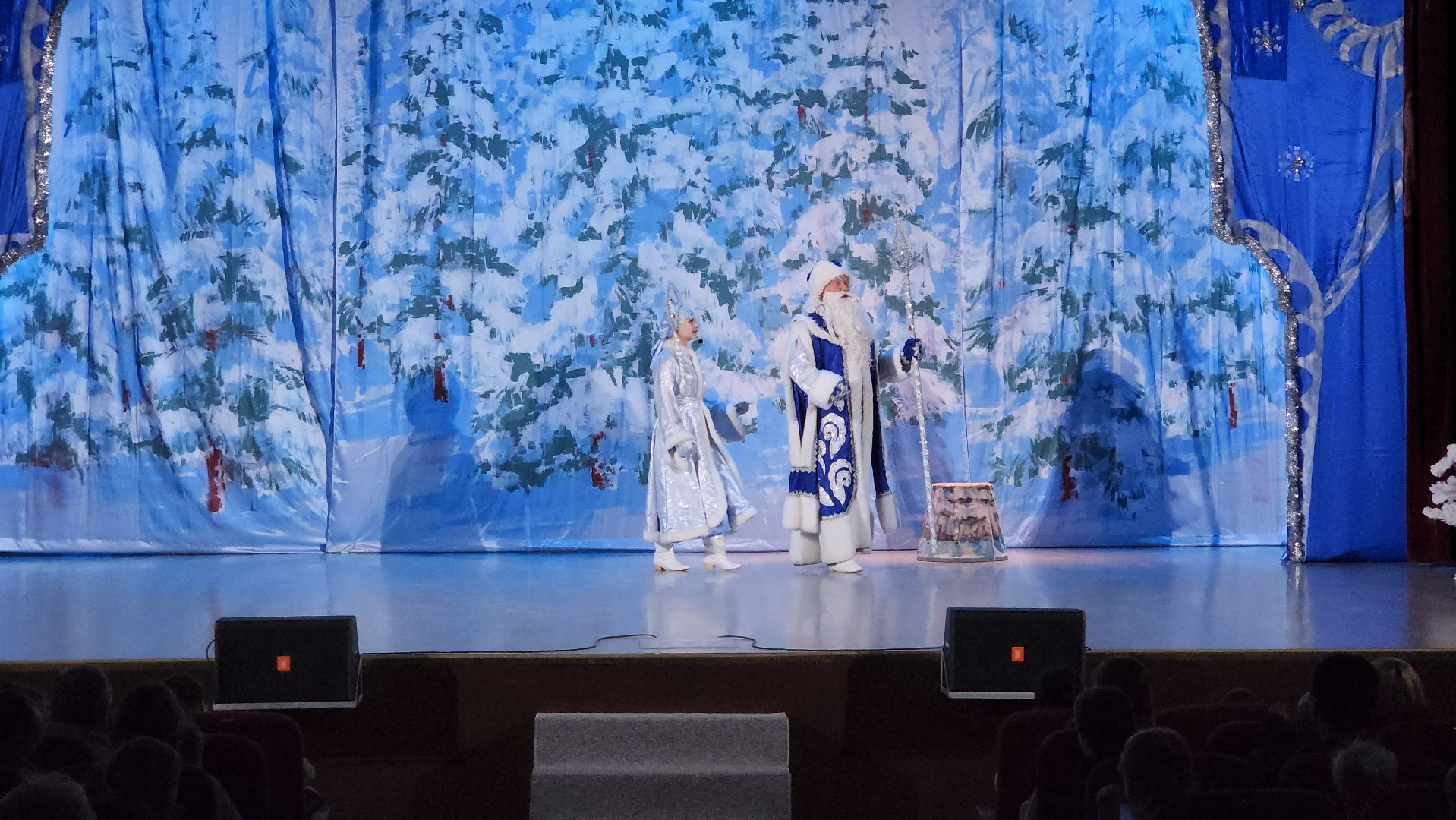 Егорьевск, Конина, ДК, Сказка, Новый год, спектакль, дети, баба Яга,