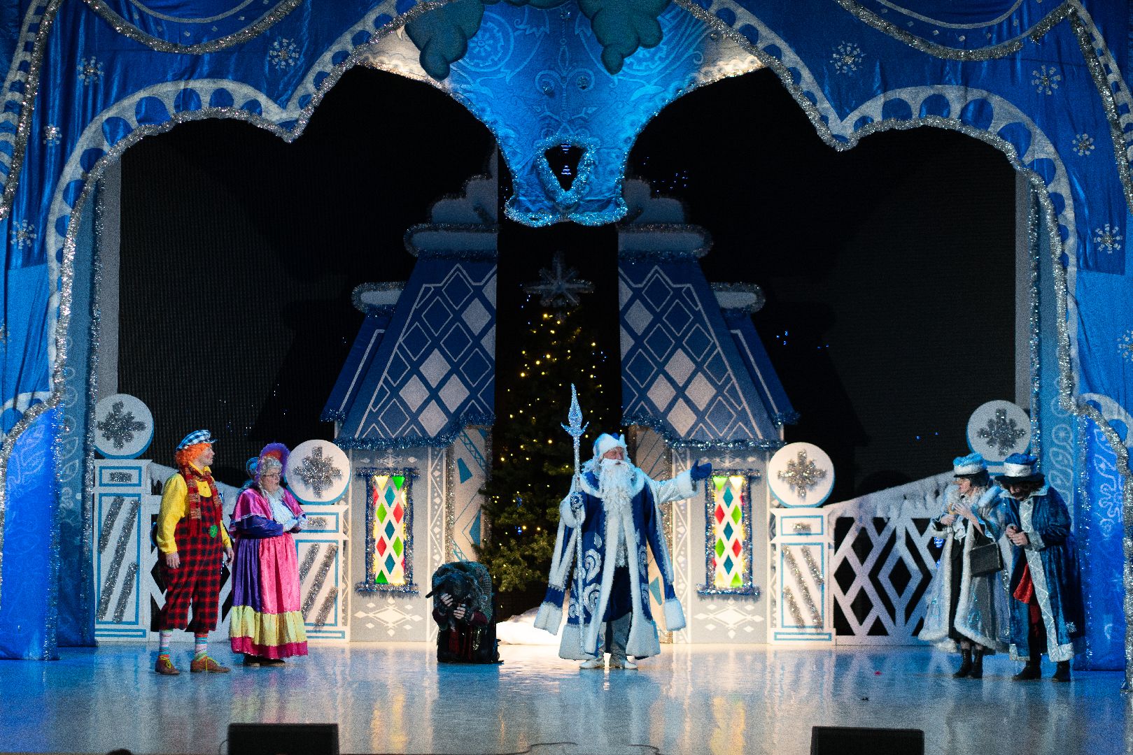 Егорьевск, Конина, ДК, Сказка, Новый год, спектакль, дети, баба Яга,