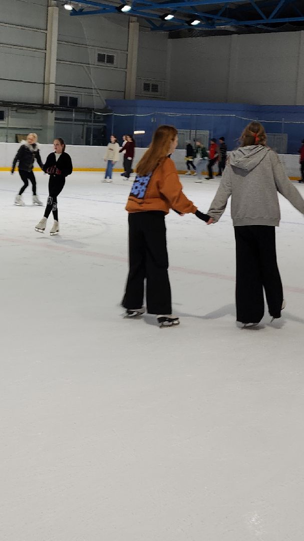 электросталь, электросталь спортивная, отдых, отдых в подмосковье, отдых на каникулах, каток, досуг, зима 2024, зима в подмосковье, массовое катание, мой город, жители города, гости города, туризм, туризм в подмосковье, мороз,