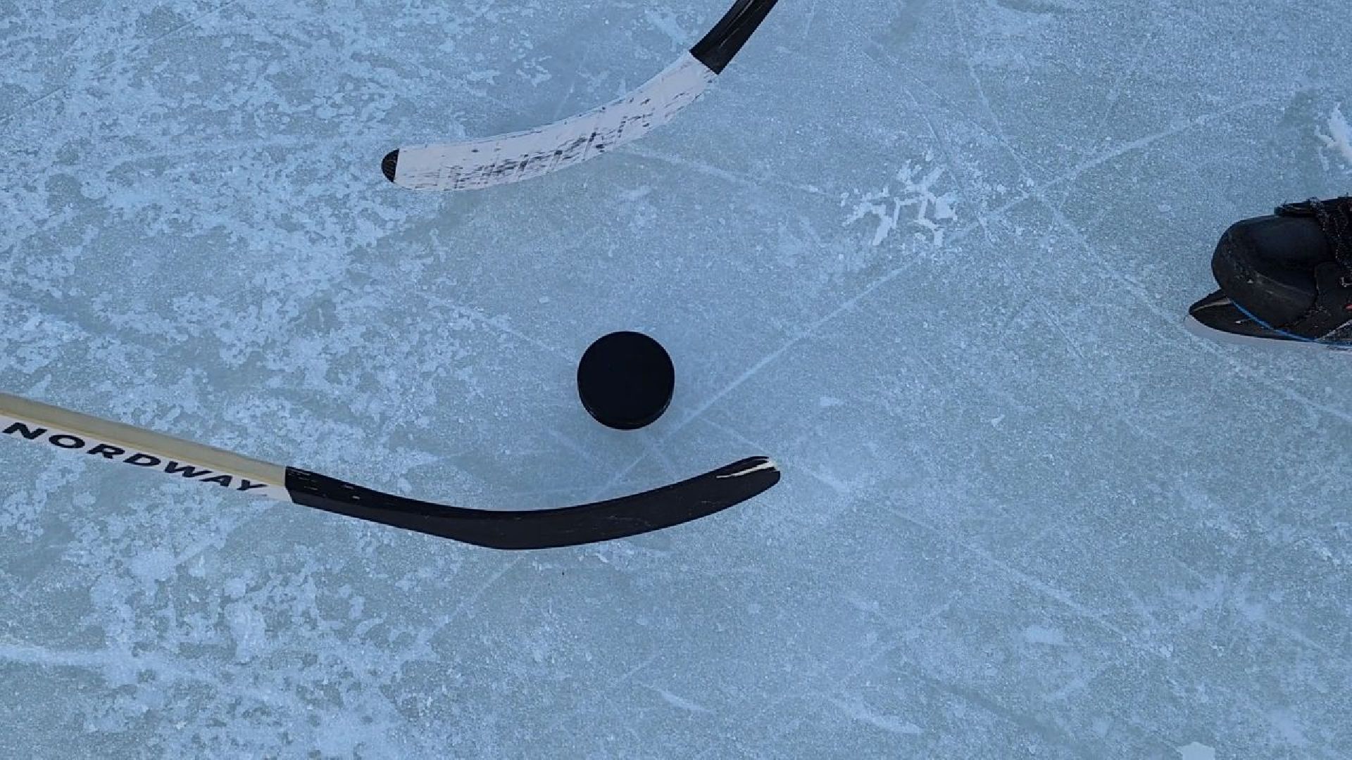 Одинцово, пруд, коньки, зима в подмосковье,