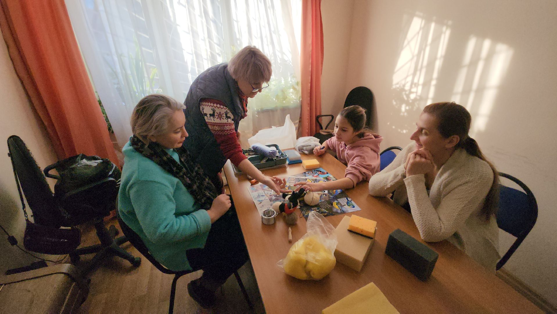 Город-сад, занятия, валяние из сухой шерсти, Канышева, Пушкарева,