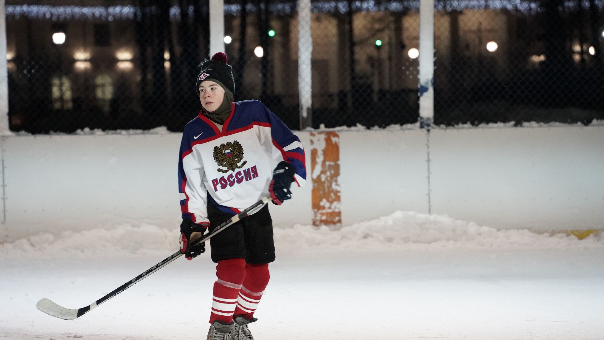 Рошаль, каток, зима в Подмосковье, СКЦ рошаль, спорт,