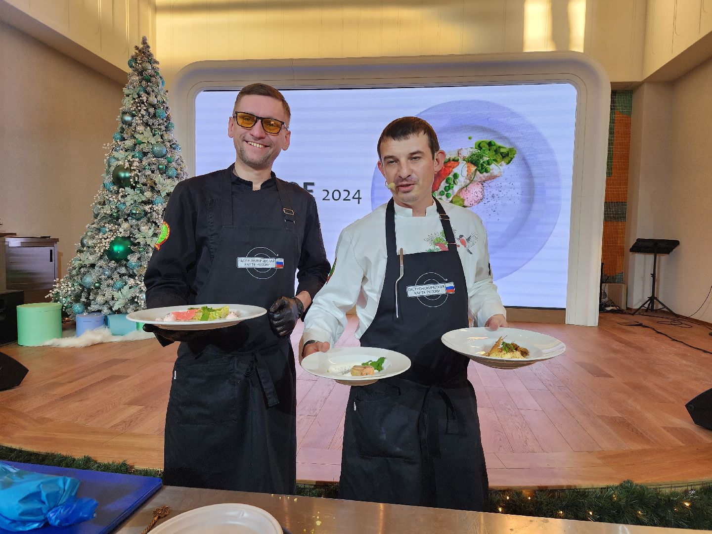 Звенигород, Кулинария, Люди,