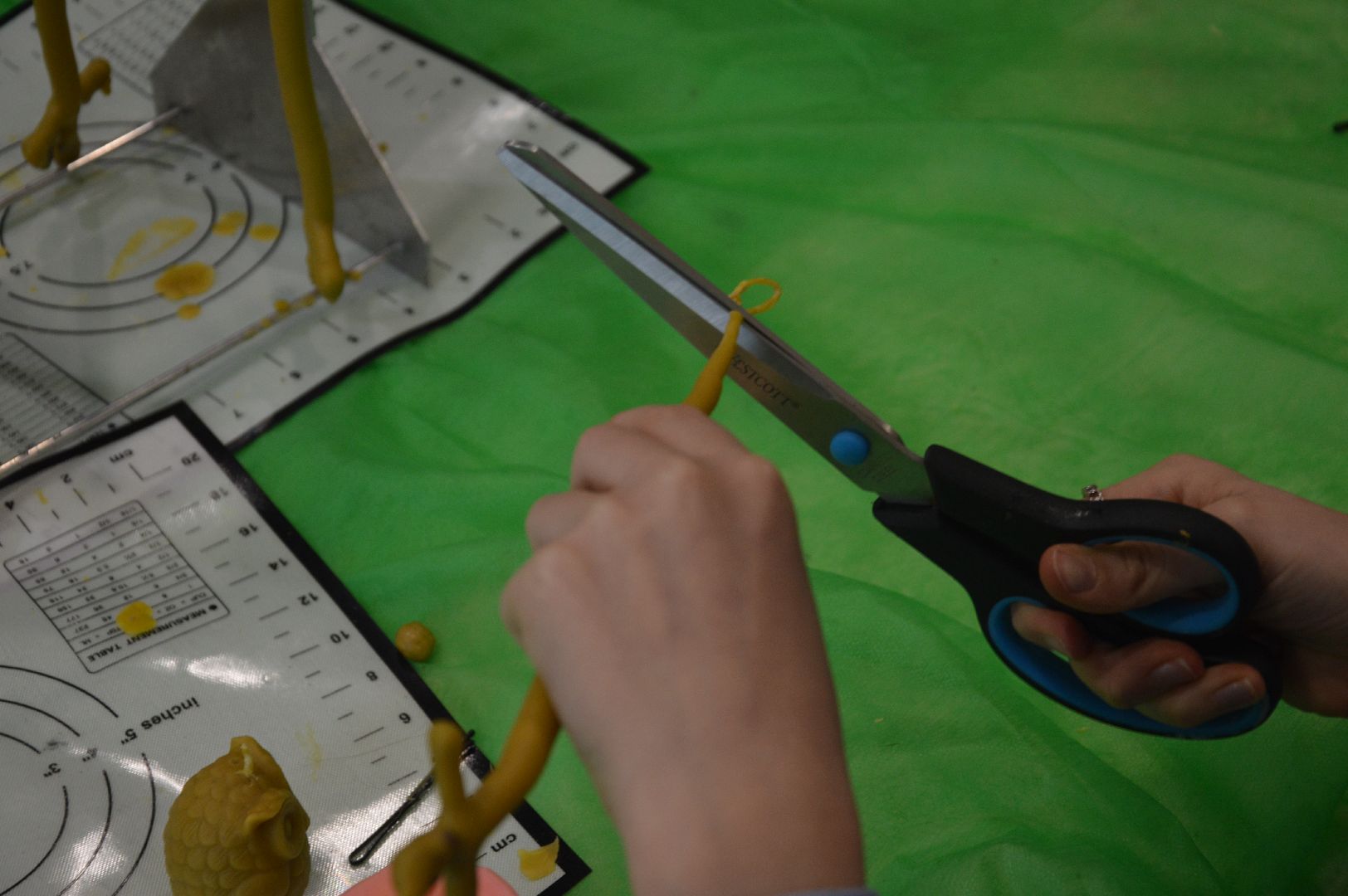 шатура, мастер-класс, макальные свечи, формованные свечи, клевер, пчеловод, воск, городской округ люди,