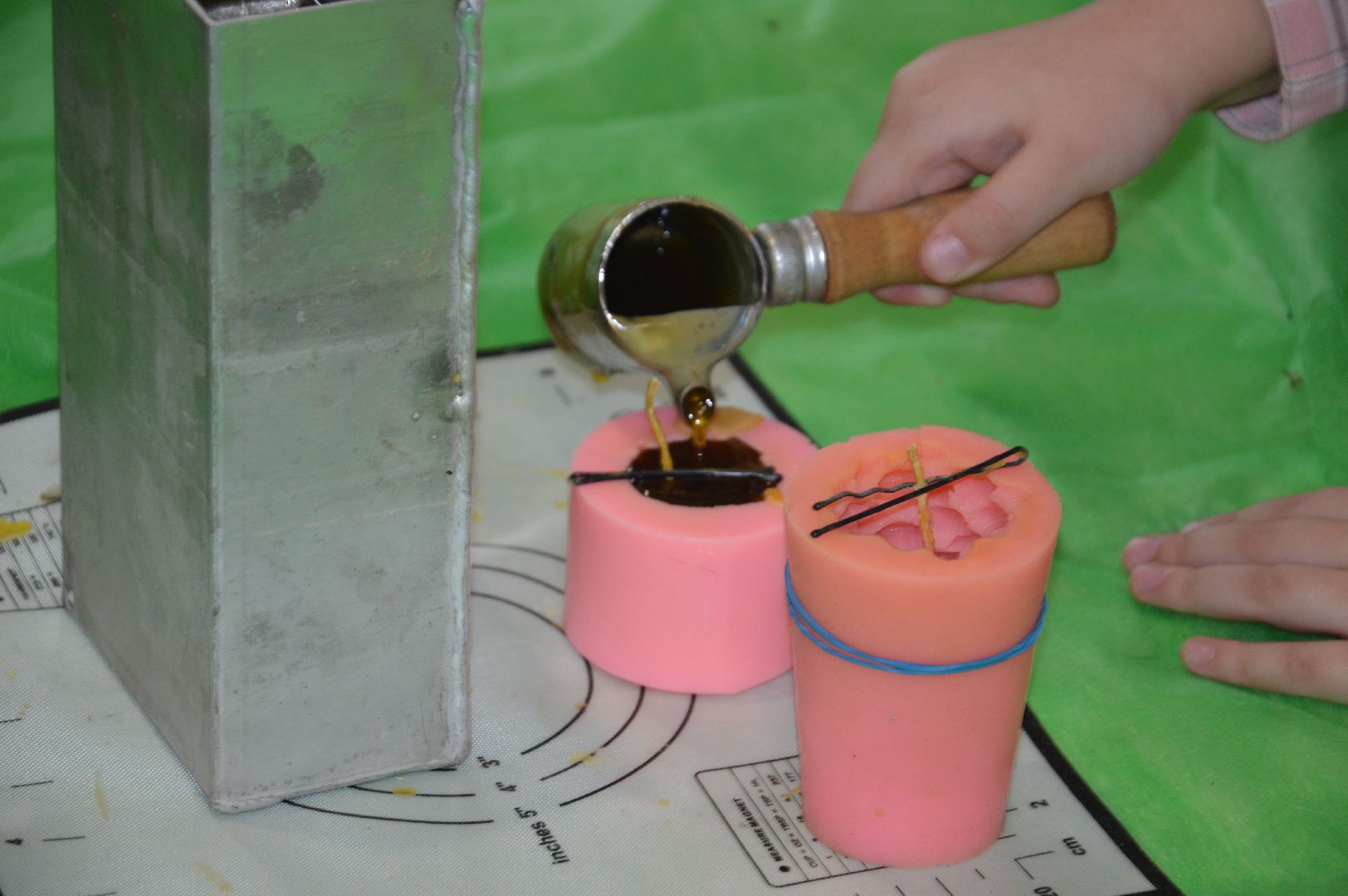 шатура, мастер-класс, макальные свечи, формованные свечи, клевер, пчеловод, воск, городской округ люди,