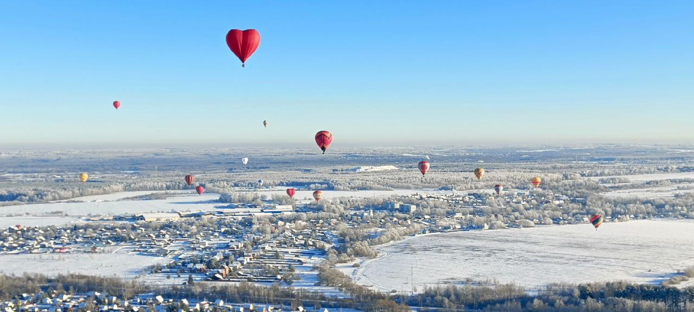 Дмитров, Фестиваль аэростатов, Яблоки на снегу,