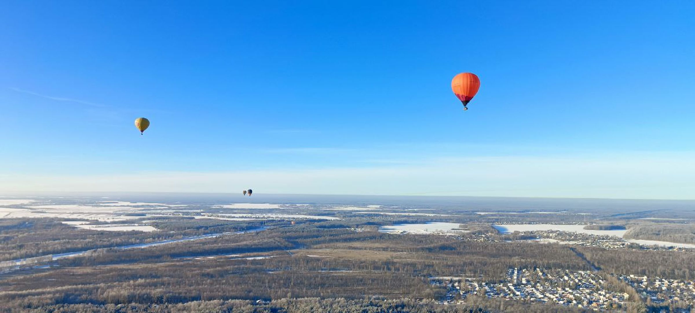 Дмитров, Фестиваль аэростатов, Яблоки на снегу,