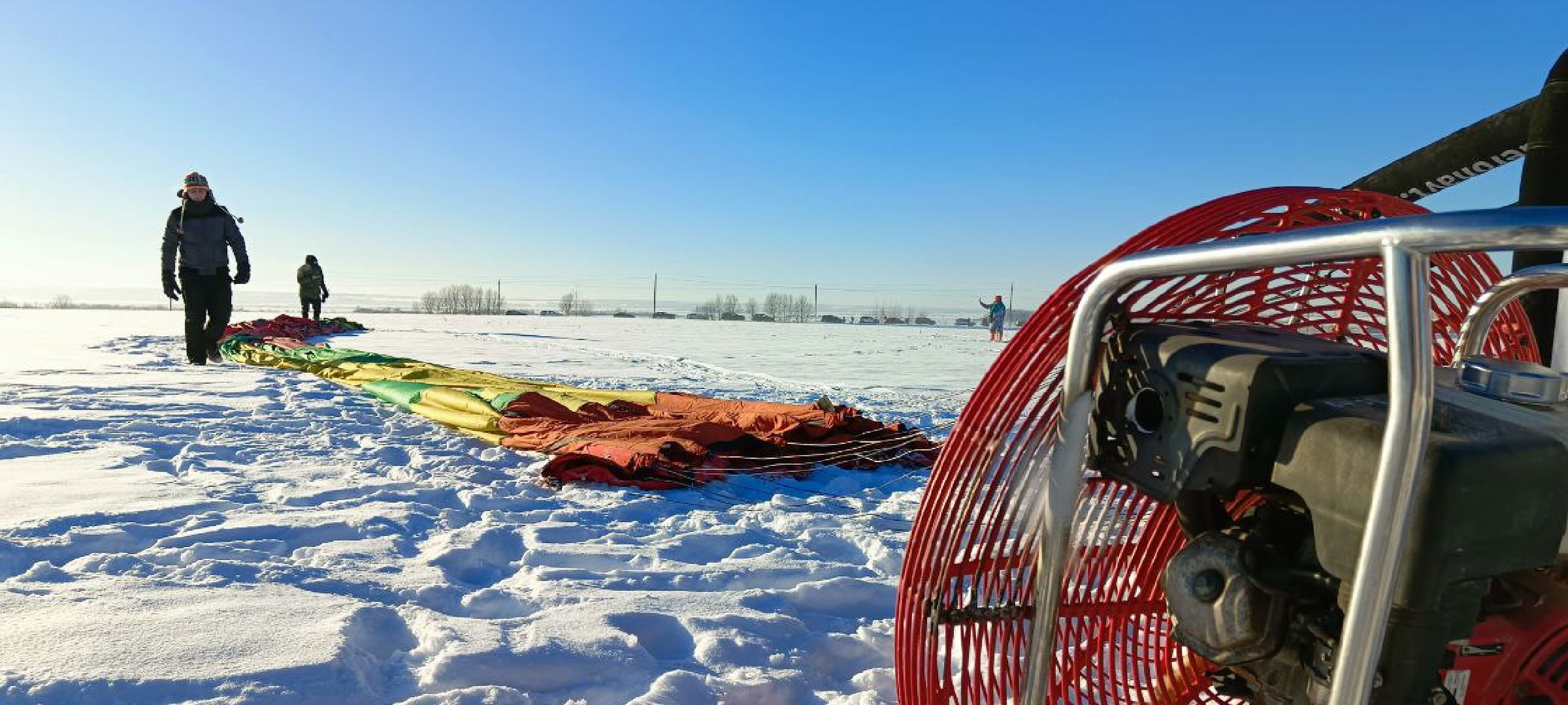 Дмитров, Фестиваль аэростатов, Яблоки на снегу,