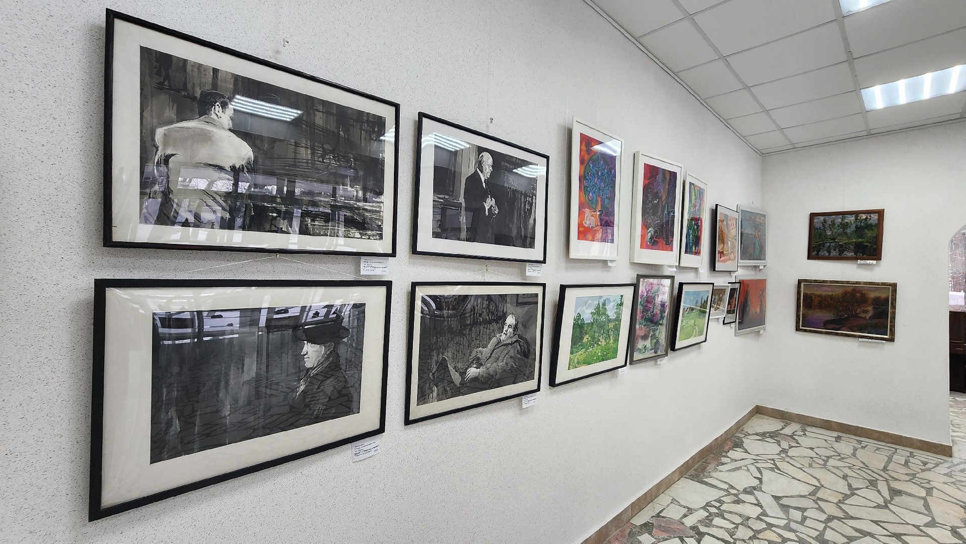 выставочный центр, протвино, культура, зимний вернисаж, живопись,