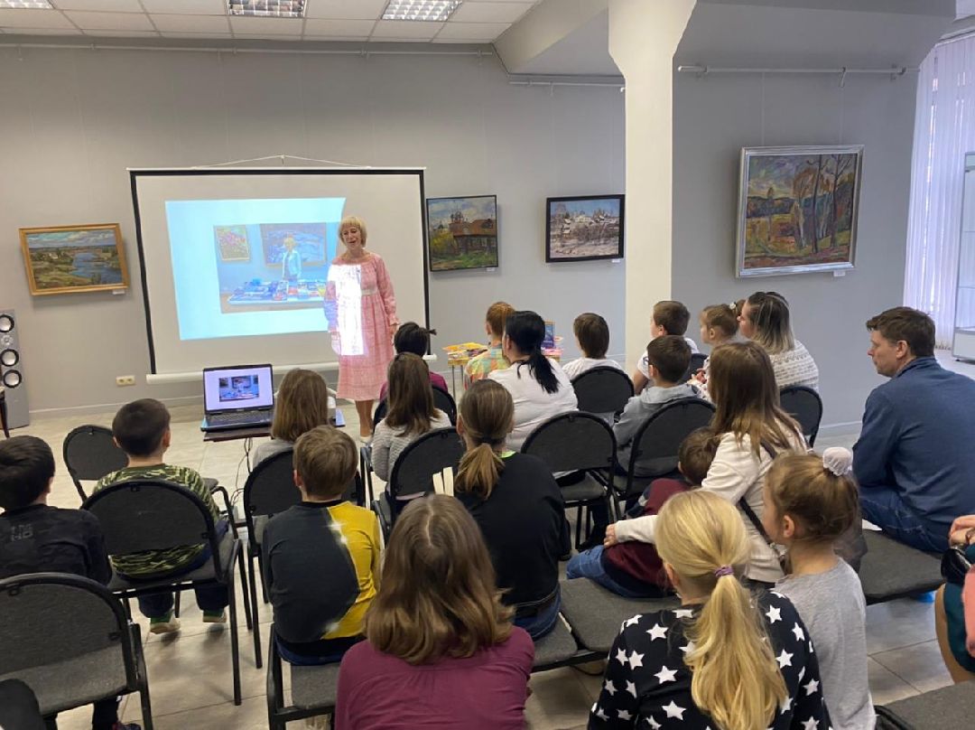 Лобня, дети, книга