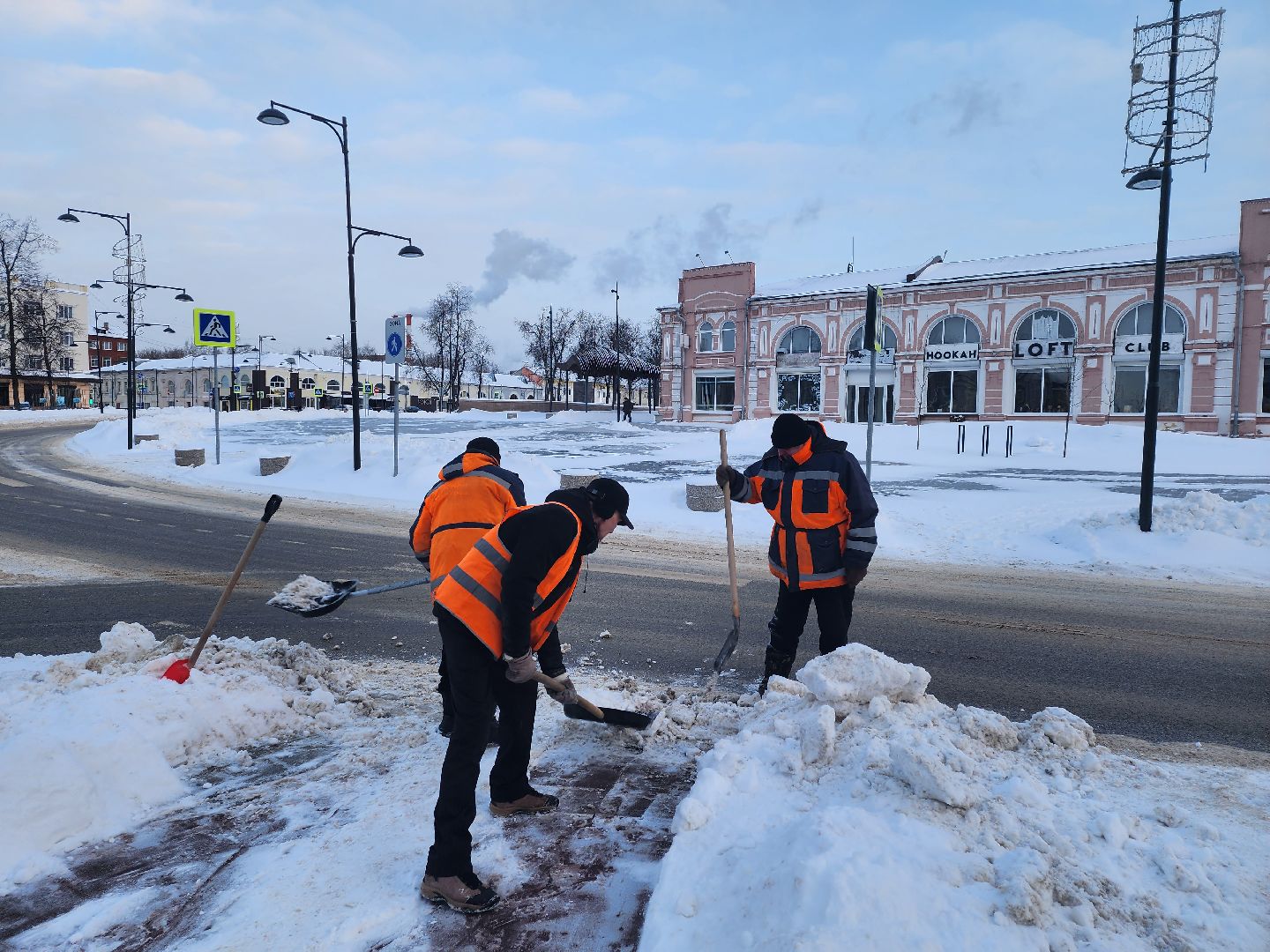 серпухов, подмосковье, уборка снега, площадь ленина,
