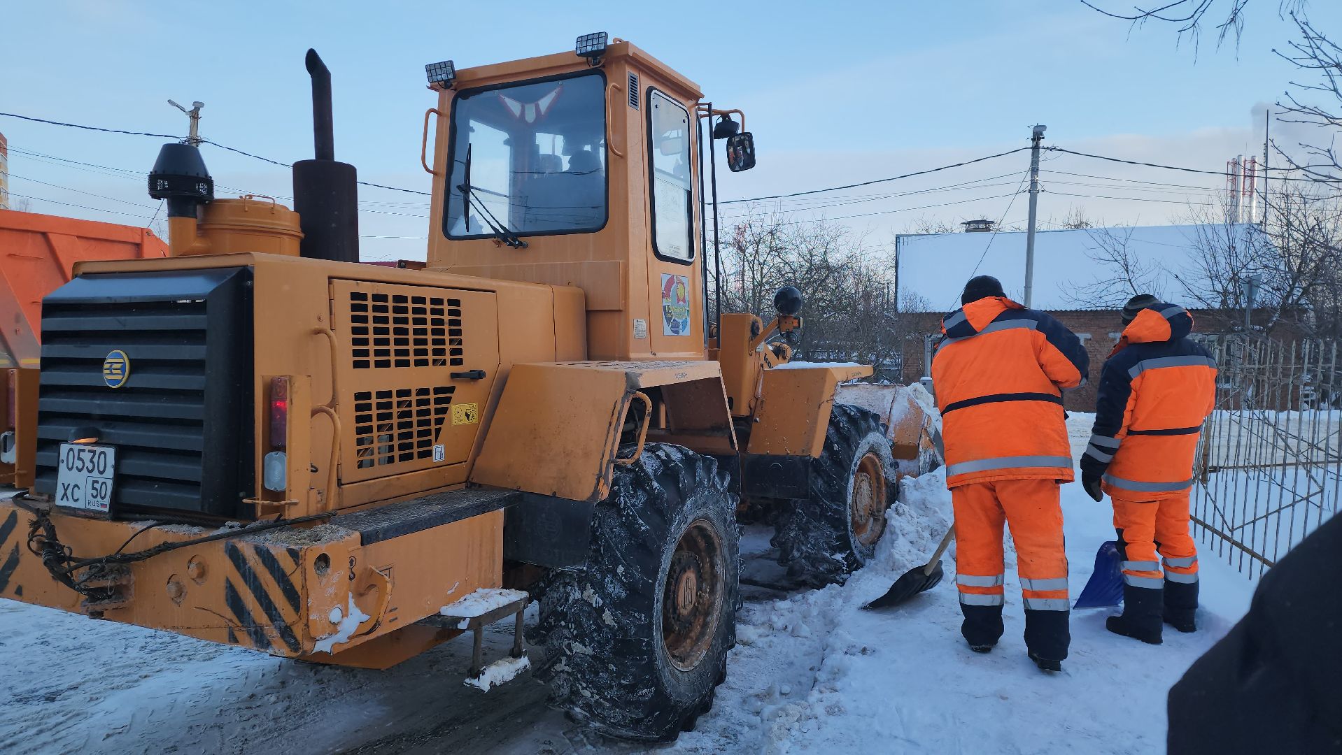 серпухов, подмосковье, убирают снег, комбинат благоустройства,